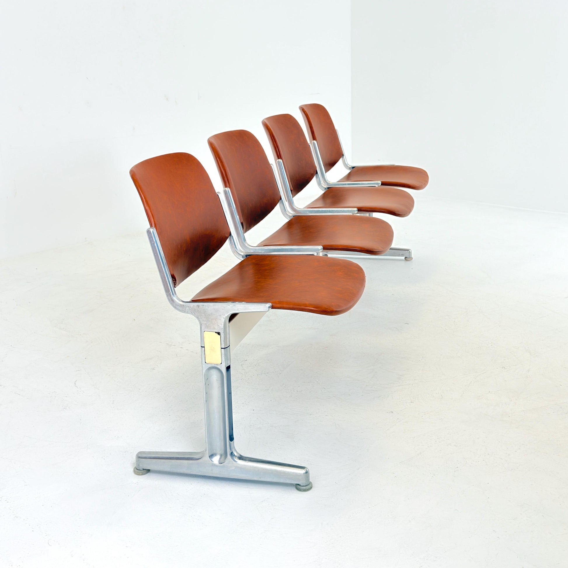 Rare Mid century Giancarlo Piretti Axis 3000 5-Seater Bench for Anonima Castelli, Italy, 1970s