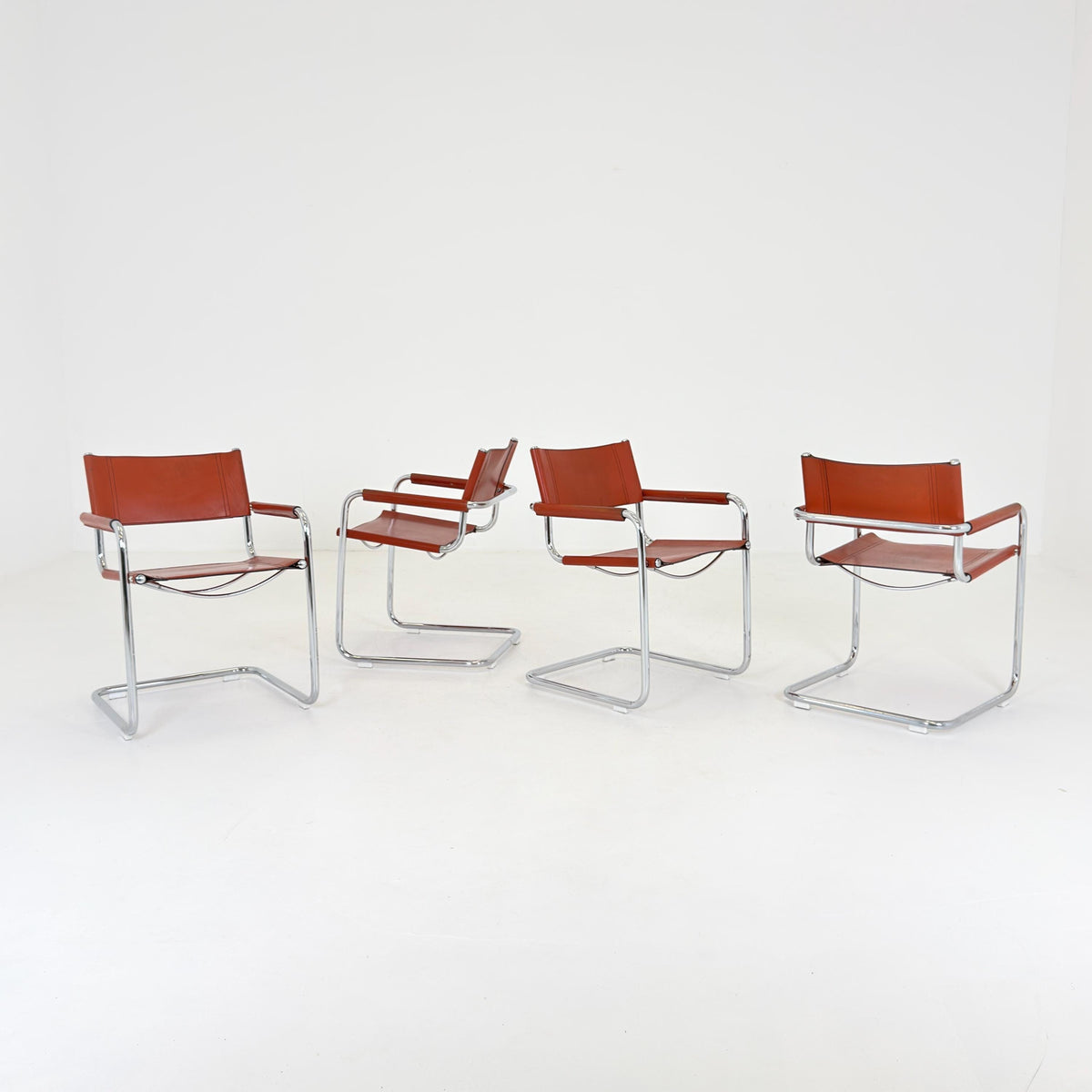 set of 4 Mid century Bauhaus Leather b34 armchairs by Mart Stam & Marcel Breuer for Fasem, Italy 1985