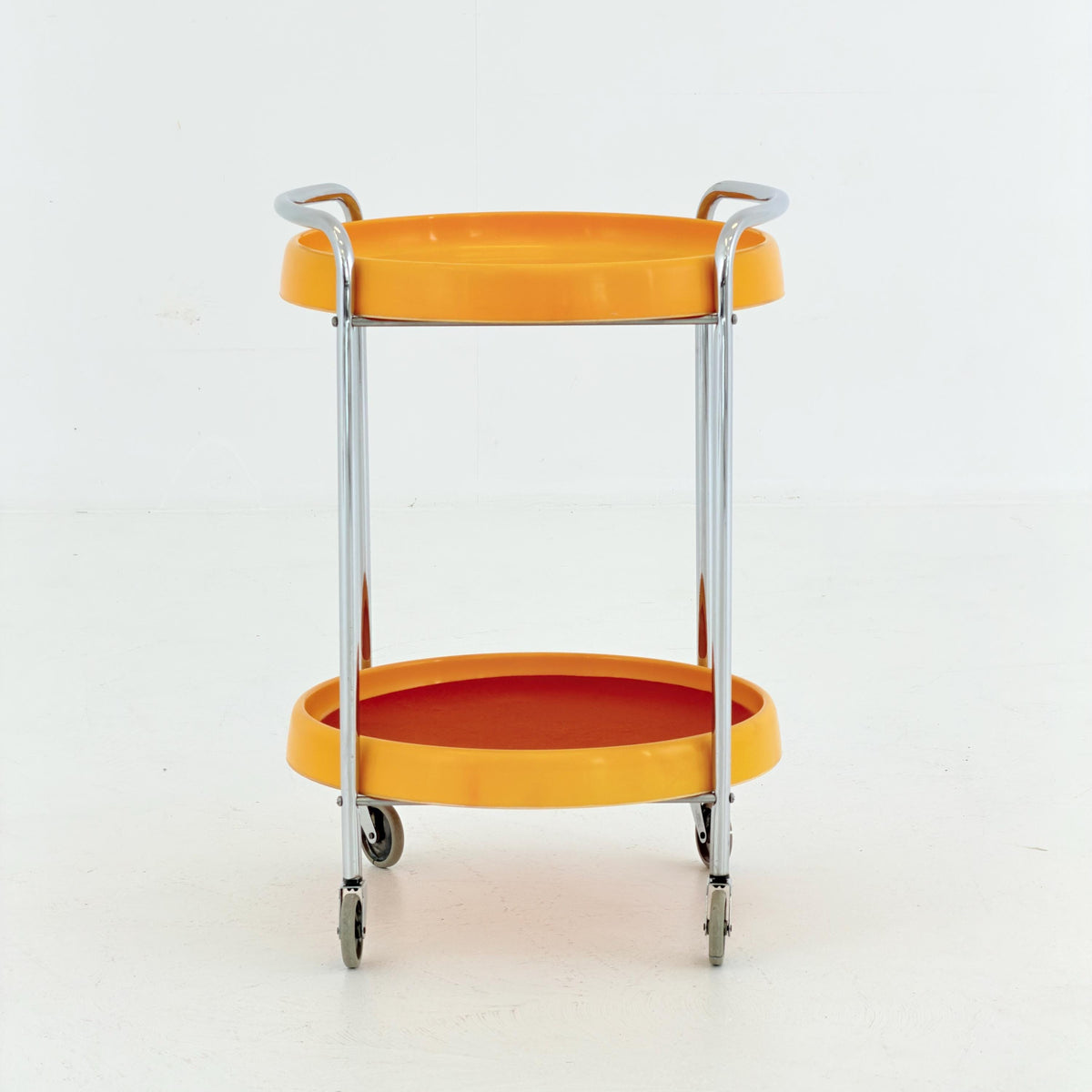 Mid century Spaceage Plastic and Metal Chrome Round Italian Bar Cart, 1980s