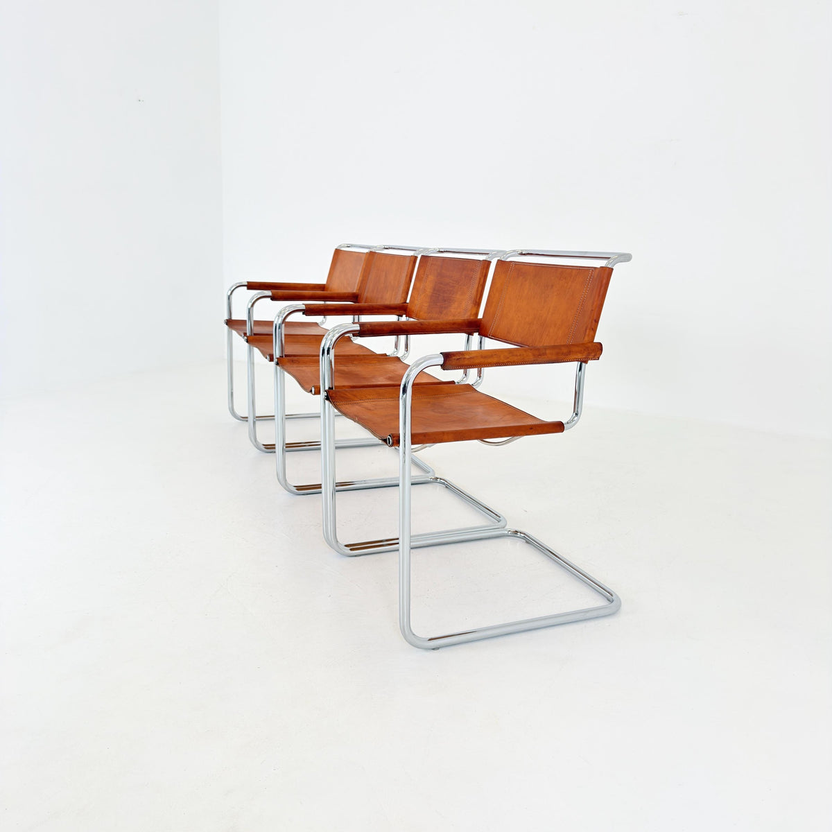 Set of 4 Mid Century Bauhaus S34 Cantilever Armchairs by Mart Stam for Italia Mobilia, Italy 1980s
