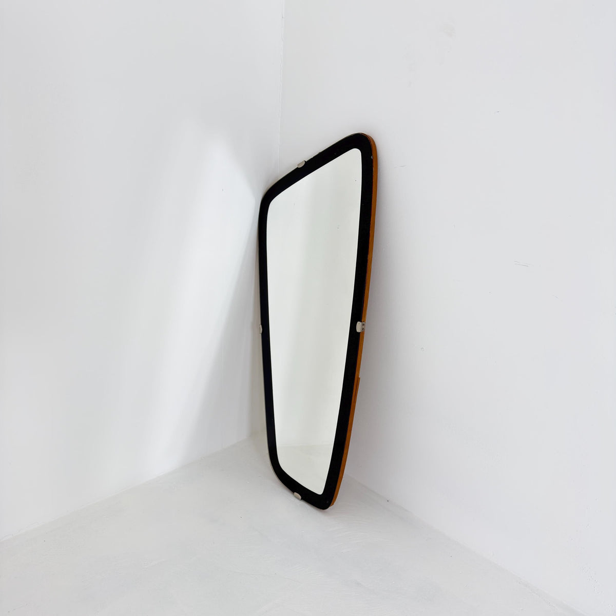 Rare Mid-Century Modern Kidney Wall Mirror – Germany, 1960s
