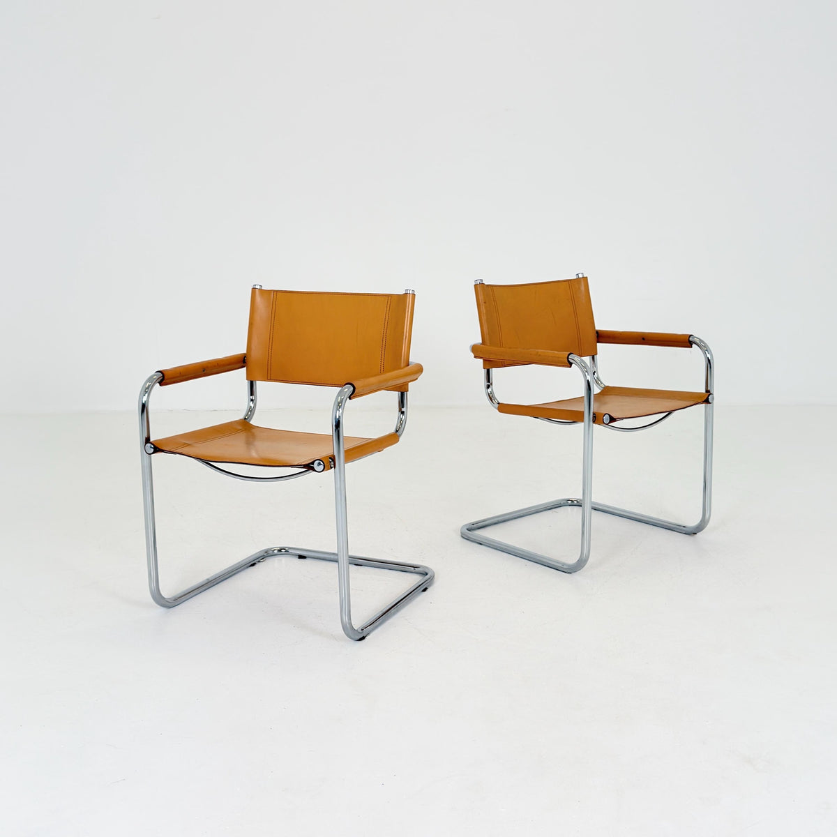 set of 2 Mid century Bauhaus Leather b34 armchairs by Mart Stam & Marcel Breuer for Fasem, Italy 1985