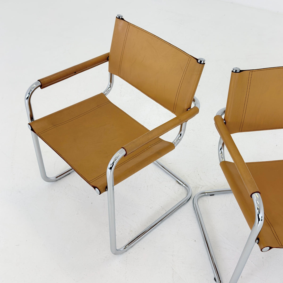 set of 6 Mid century Bauhaus Leather b34 armchairs by Mart Stam & Marcel Breuer for Fasem, Italy 1985