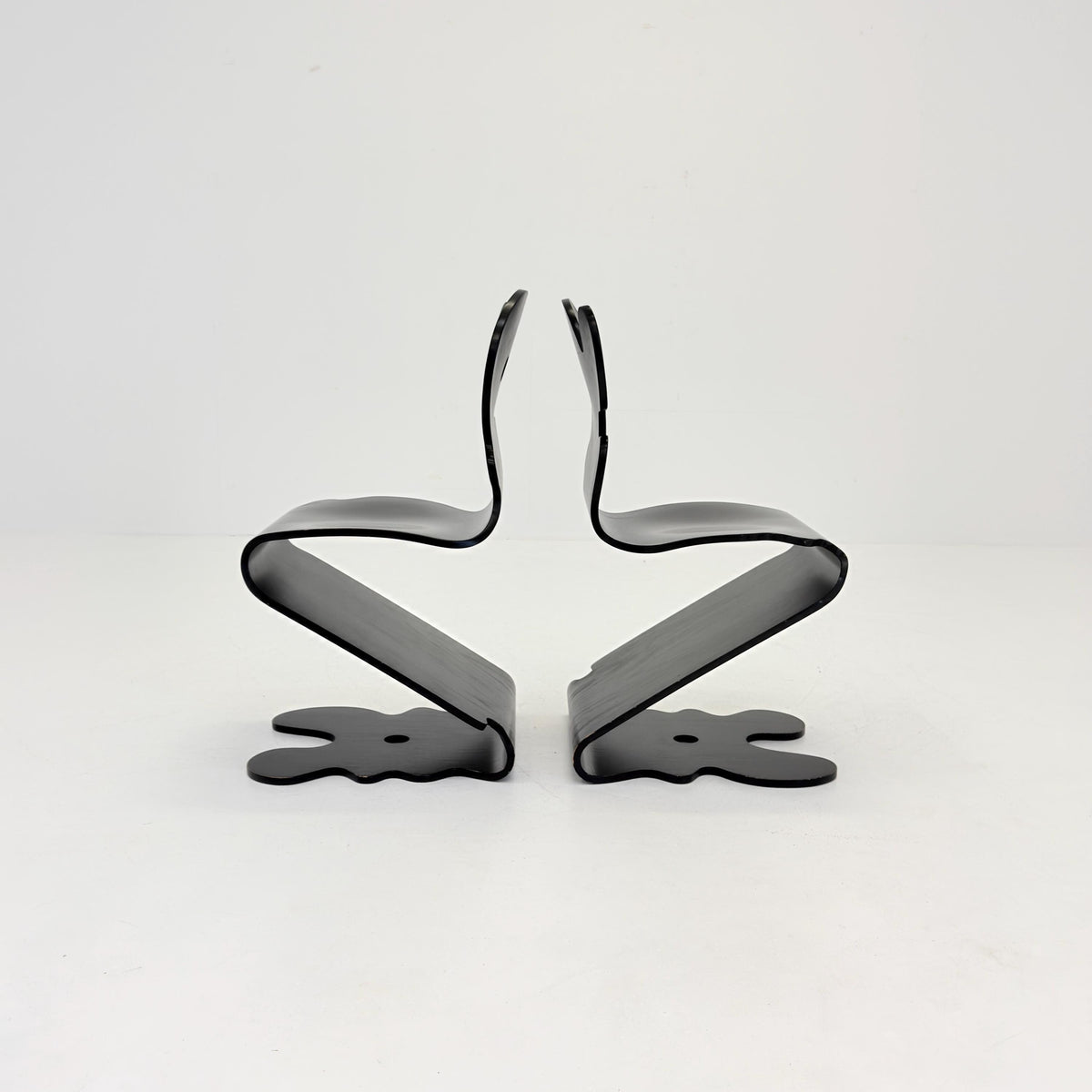 1 of 2 Mid century Verner Panton Pantonic 5000 Chair for Studio HÅG, 1990s Denmark