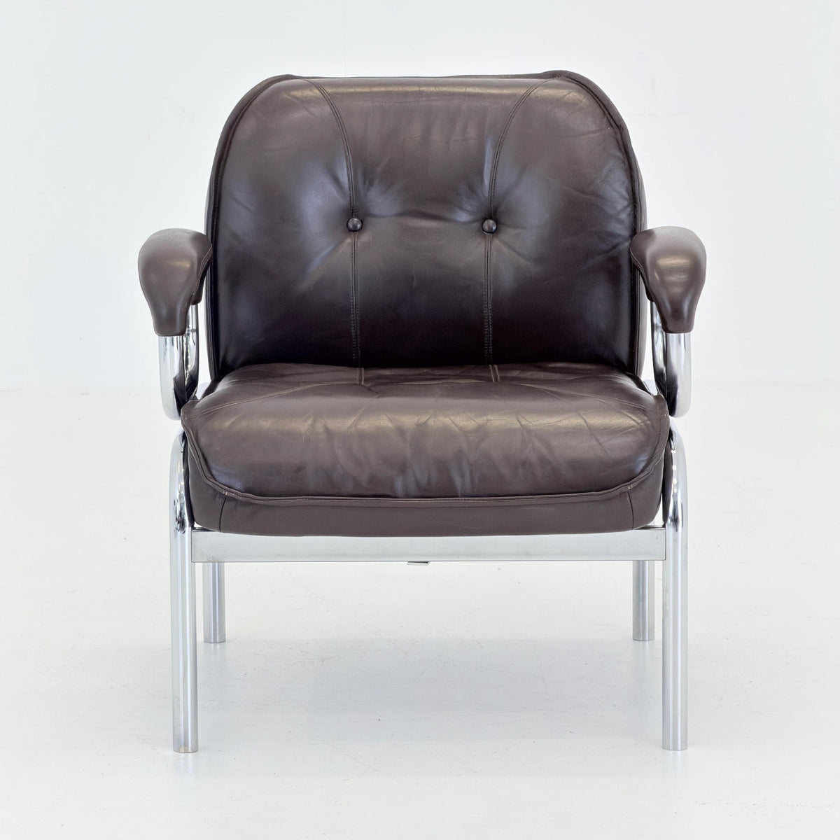 1 of 3 Mid century original vintage Girsberger Eurochair design lounge armchair , Switzerland 1980s.