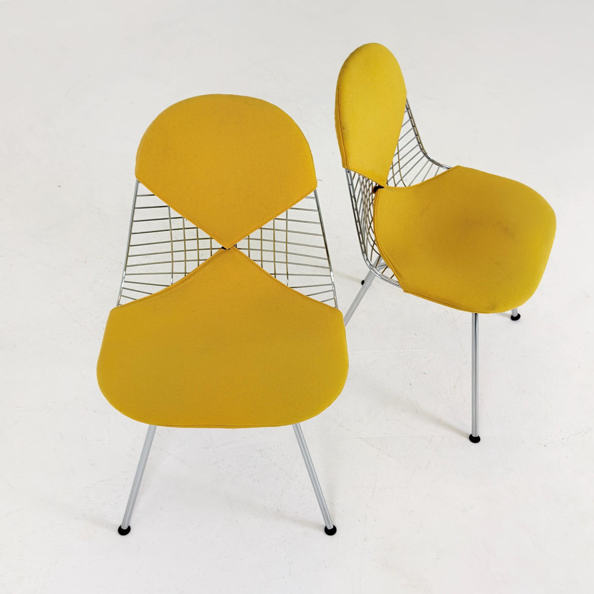 1 of 2 Mid-Century Charles & Ray Eames DKX-2 Wire Chair – Herman Miller – 1970s