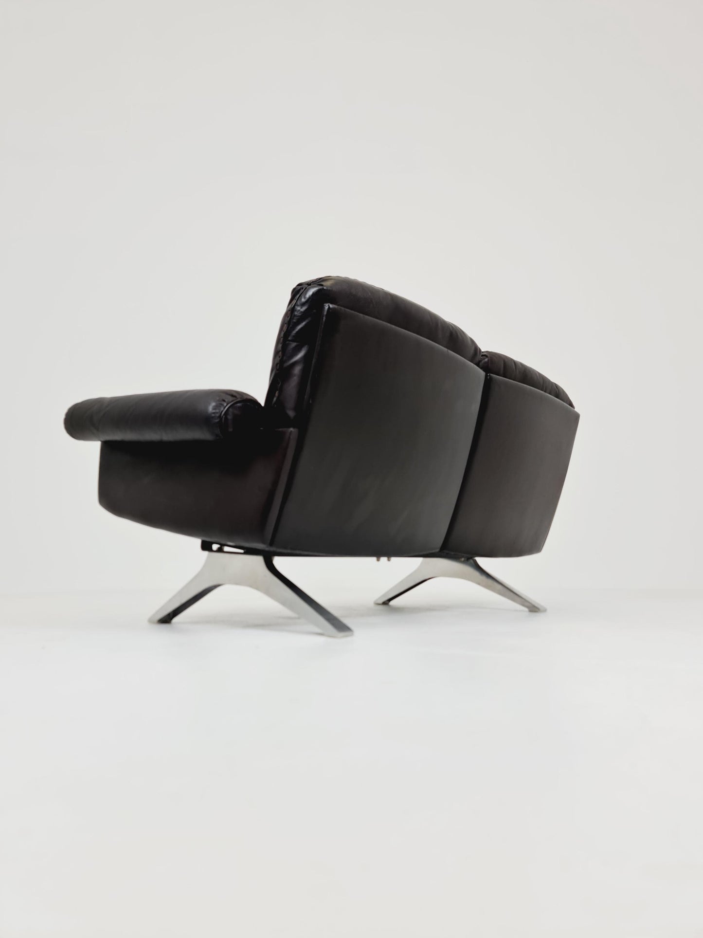 Vintage Swiss leather Lounge Sofa 2 seater by De Sede Ds 31 Switzerland, 1970s
