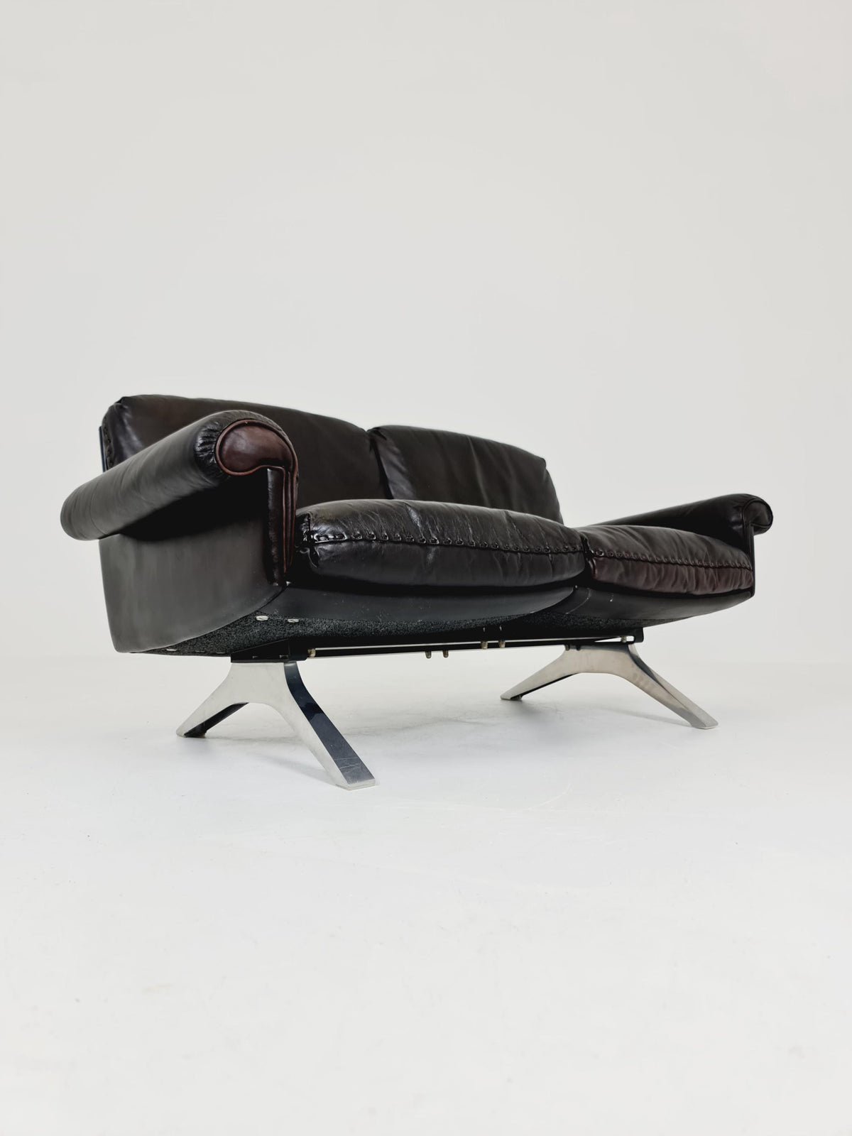 Vintage Swiss leather Lounge Sofa 2 seater by De Sede Ds 31 Switzerland, 1970s