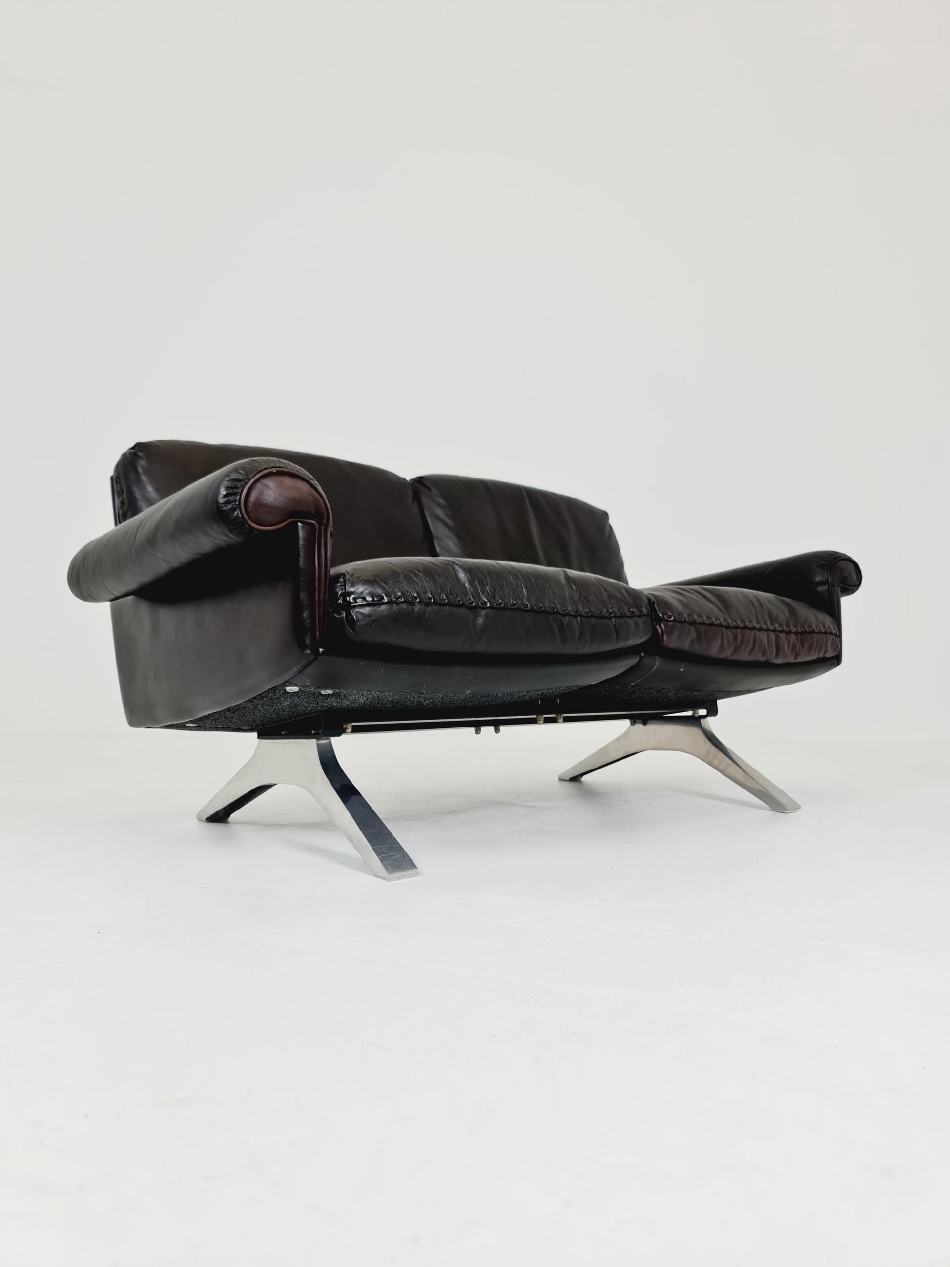 Vintage Swiss leather Lounge Sofa 2 seater by De Sede Ds 31 Switzerland, 1970s