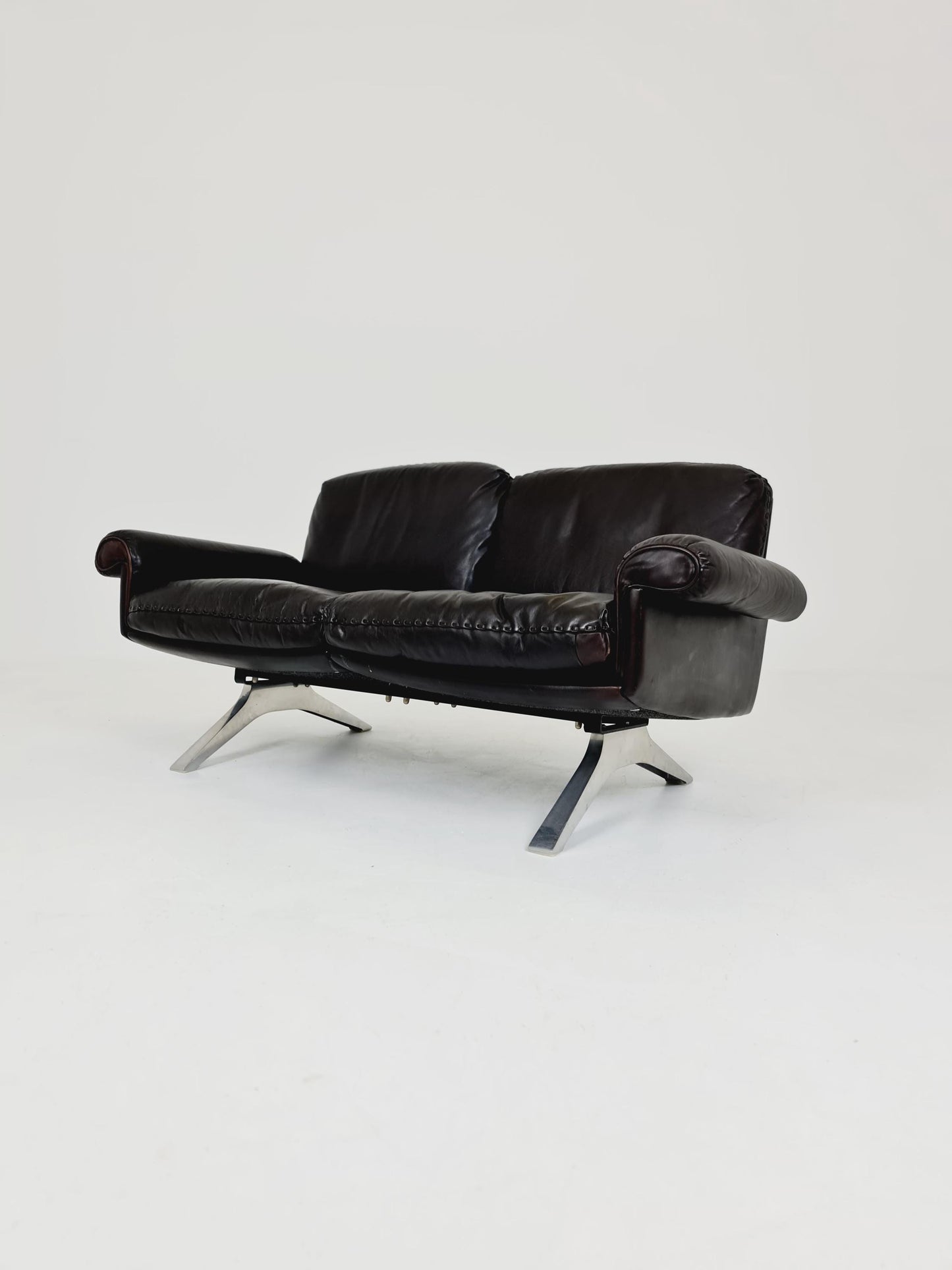 Vintage Swiss leather Lounge Sofa 2 seater by De Sede Ds 31 Switzerland, 1970s