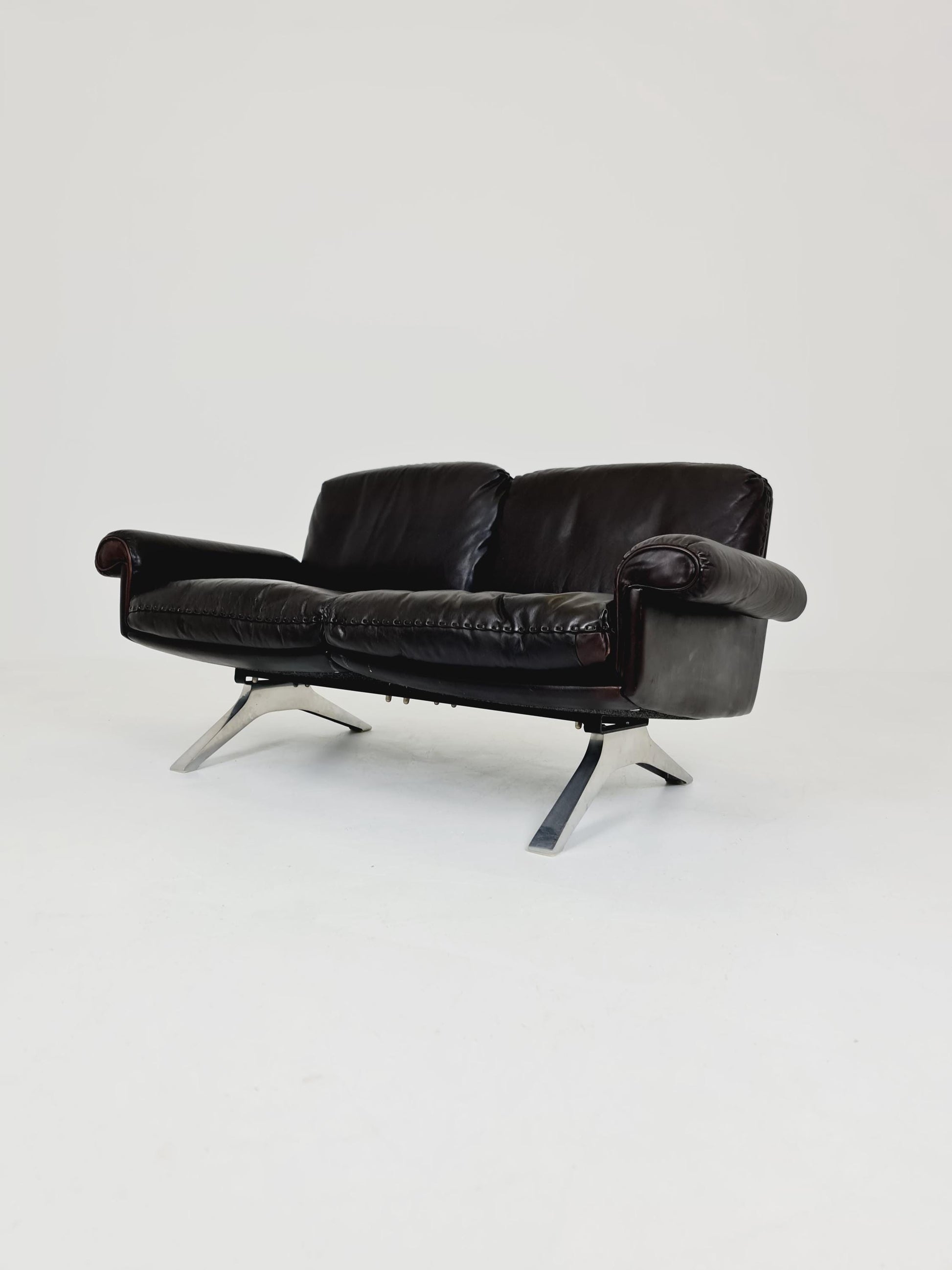 Vintage Swiss leather Lounge Sofa 2 seater by De Sede Ds 31 Switzerland, 1970s