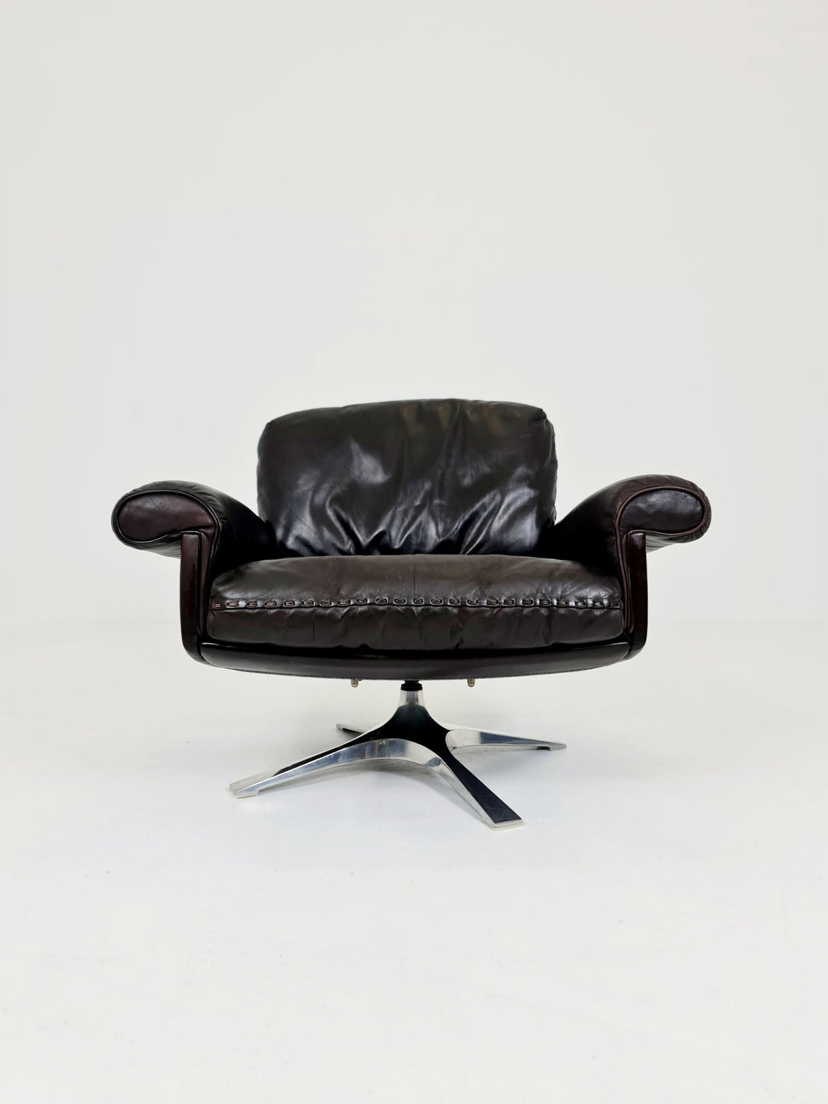 Vintage Swiss leather Lounge chair BY De Sede Ds 31 Switzerland, 1970s