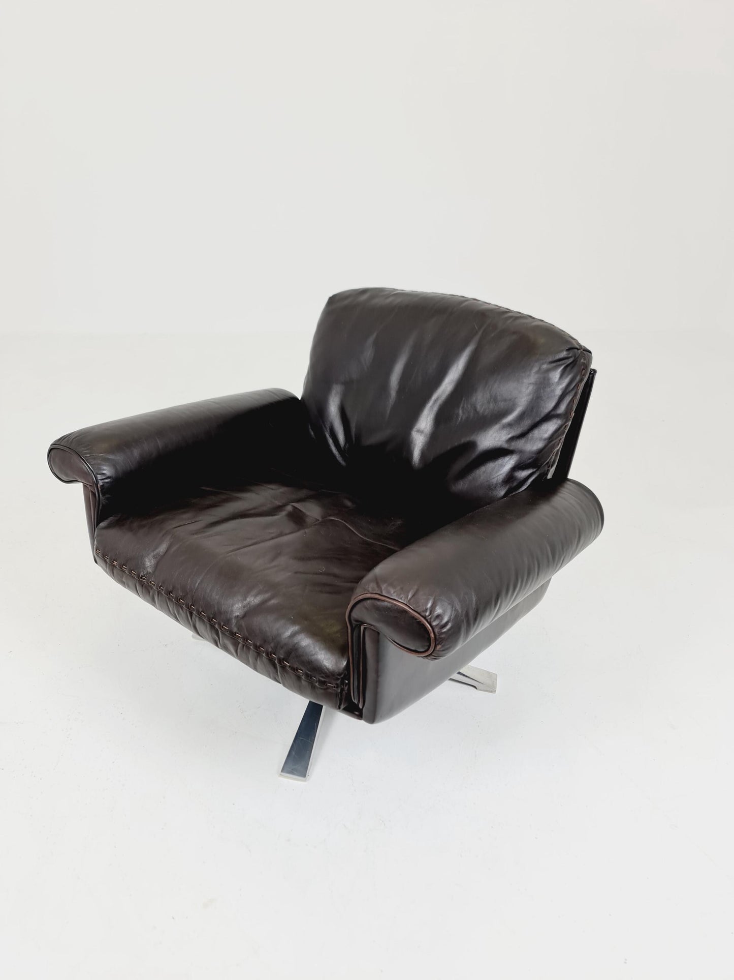 Vintage Swiss leather Lounge chair BY De Sede Ds 31 Switzerland, 1970s