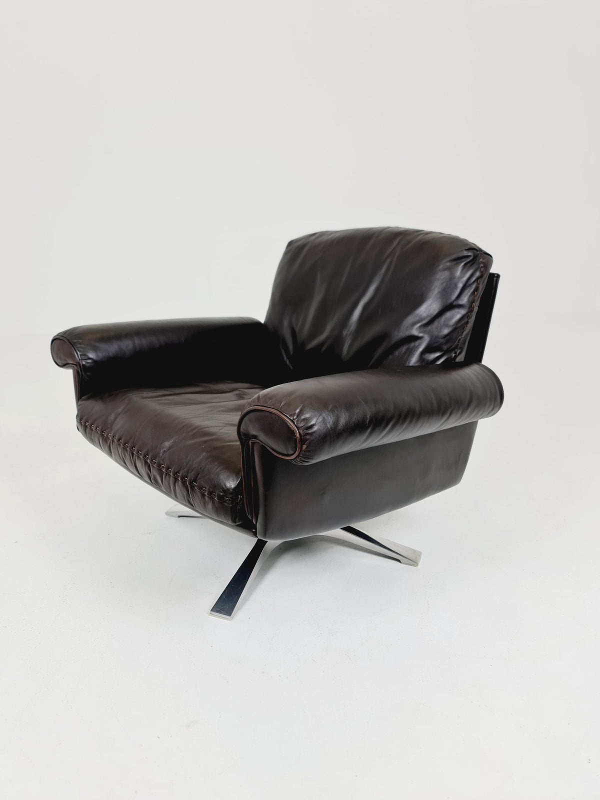 Vintage Swiss leather Lounge chair BY De Sede Ds 31 Switzerland, 1970s