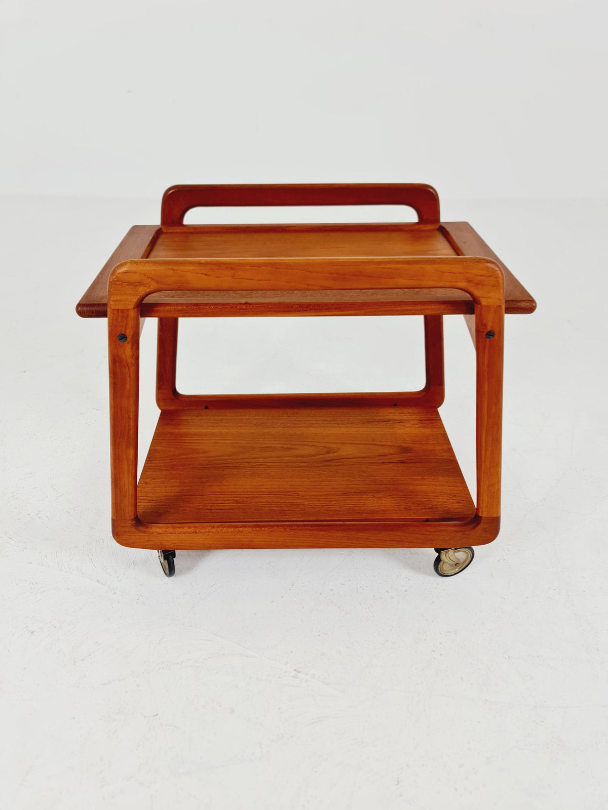 Vintage mid century danish trolley in solid teak/ bar cart By SIKA Mobler , 1960s