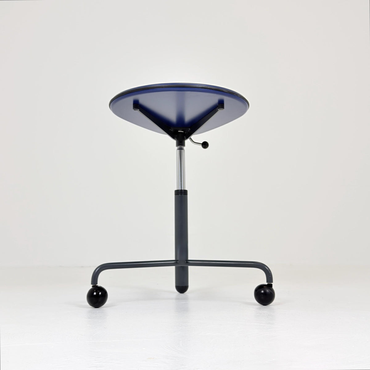 Mid century Adjustable side table “Kick” by Toshiyuki Kita for Cassina Italy 1980s