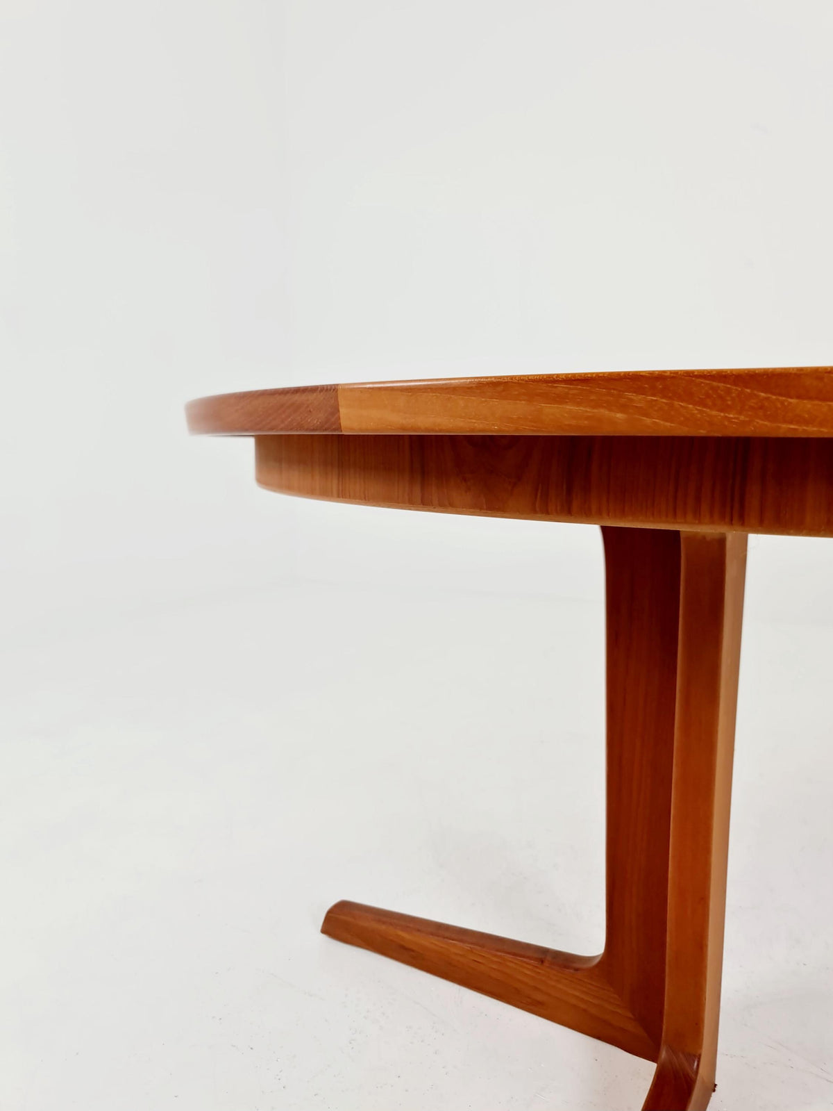 Mid century extendable Danish Modern Solid Teak XL dining table by Berhard Pedersen &Son , 1970s