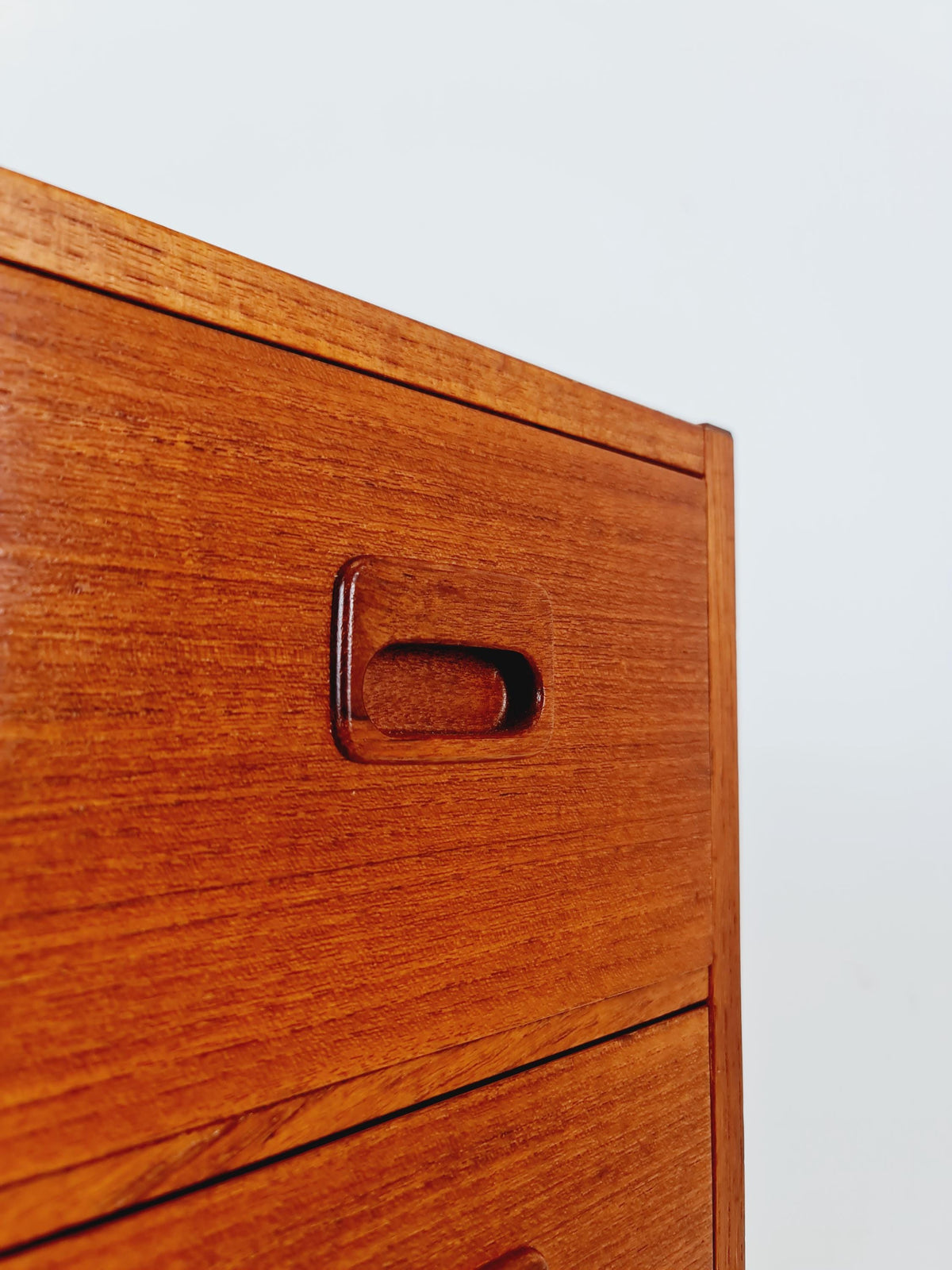 Midcentury danish design chest of drawers / drawer dresser /6 drawers cabinet By Ejsing Möbelfabrik 1960s