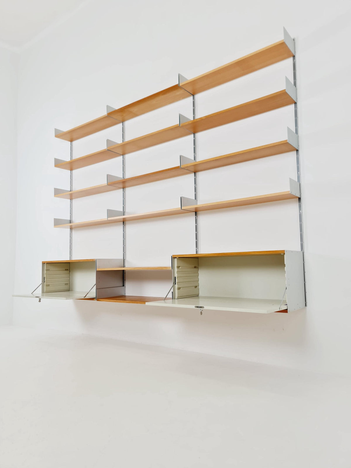 Rare Vintage shelving Unit "606", Dieter Rams for Vitsœ, 1950s