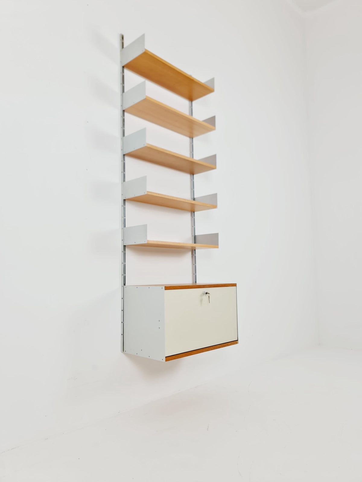 Rare Vintage shelving Unit "606", Dieter Rams for Vitsœ, 1950s