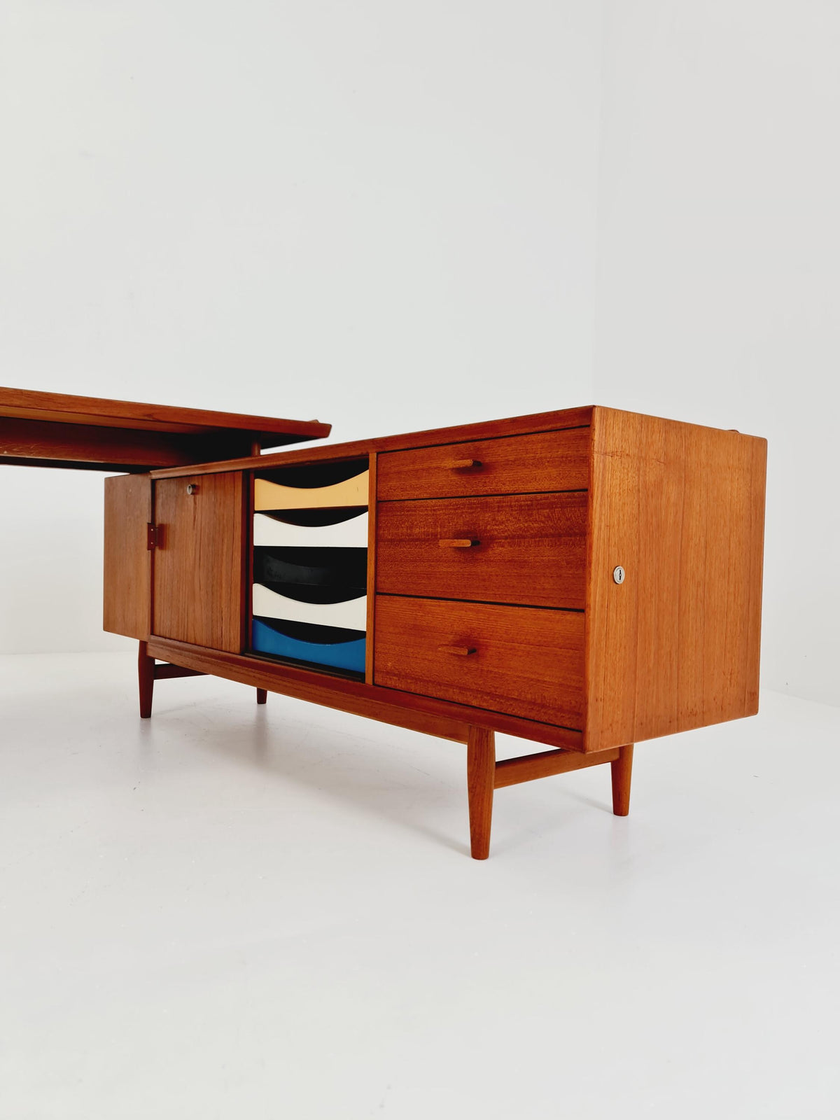 Mid-Century Modern Arne Vodder Model 209 Teak Executive Desk for Sibast