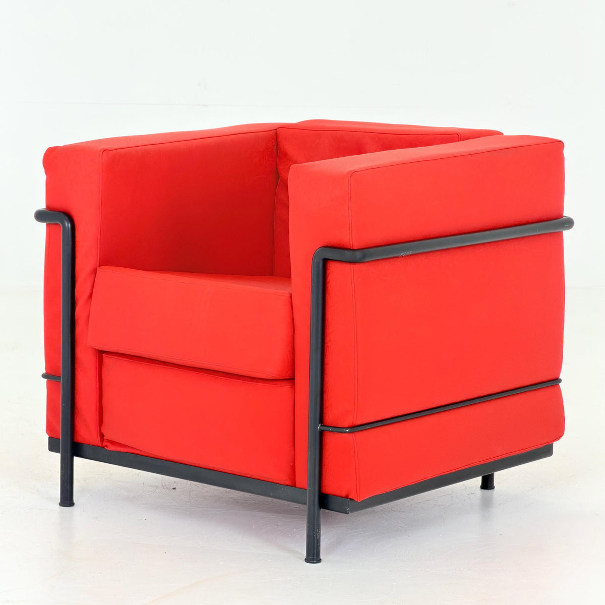 Mid century Cassina LC2 Armchair by Le Corbusier, Perriand & Jeanneret, Red Patterned Leather, Italy , LC2 011404 /1970s