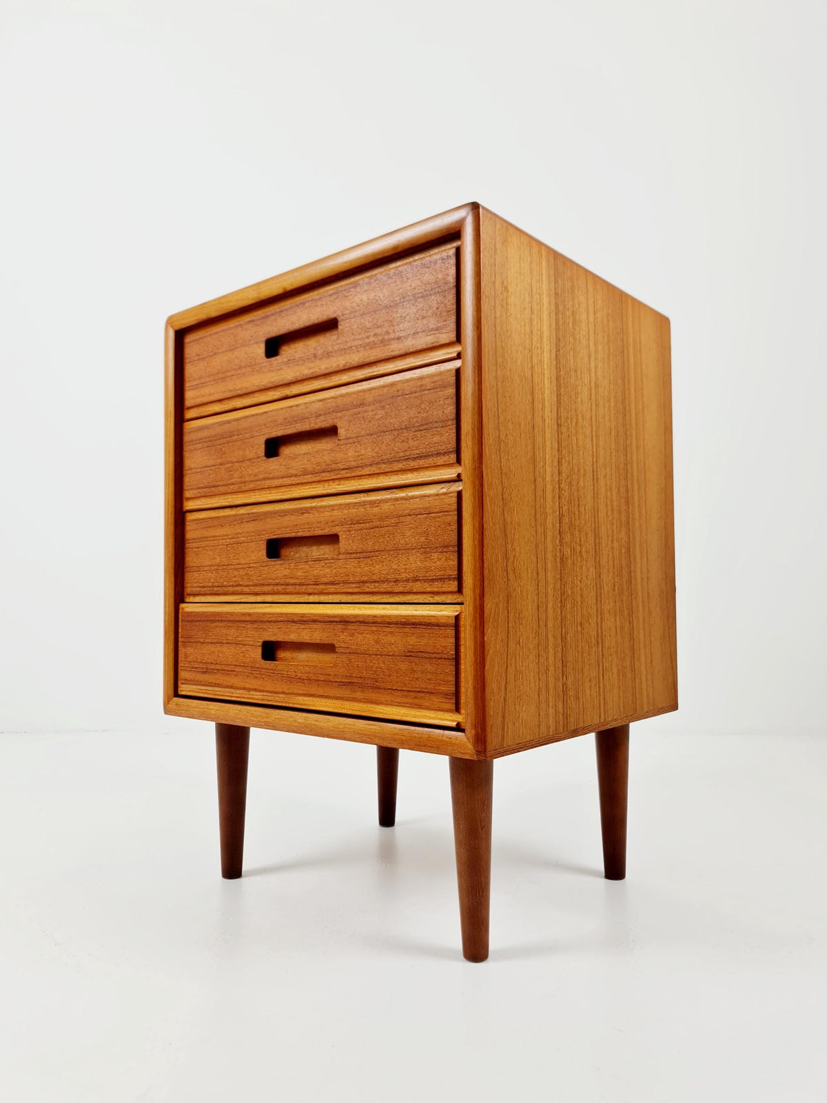 Midcentury danish teak chest of drawers, 4 drawers, 1960s
