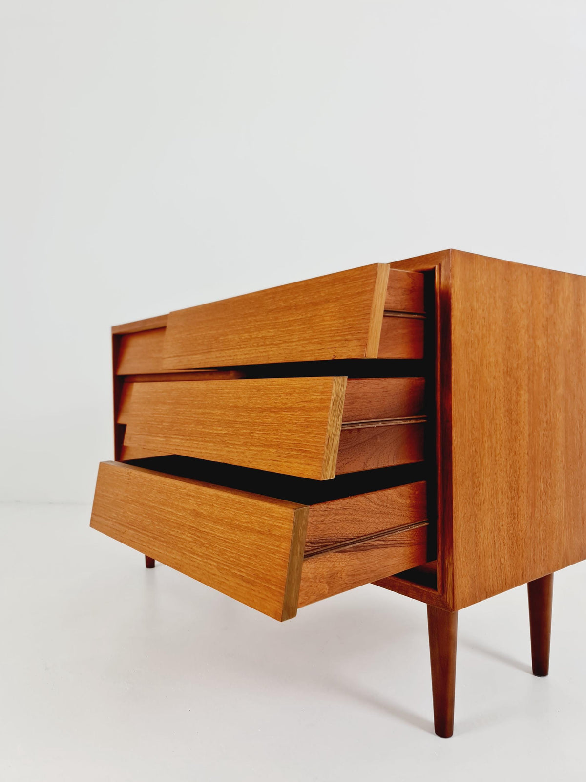 Midcentury German Teak chest of drawers / 6 drawers cabinet by Boehme , 1960s