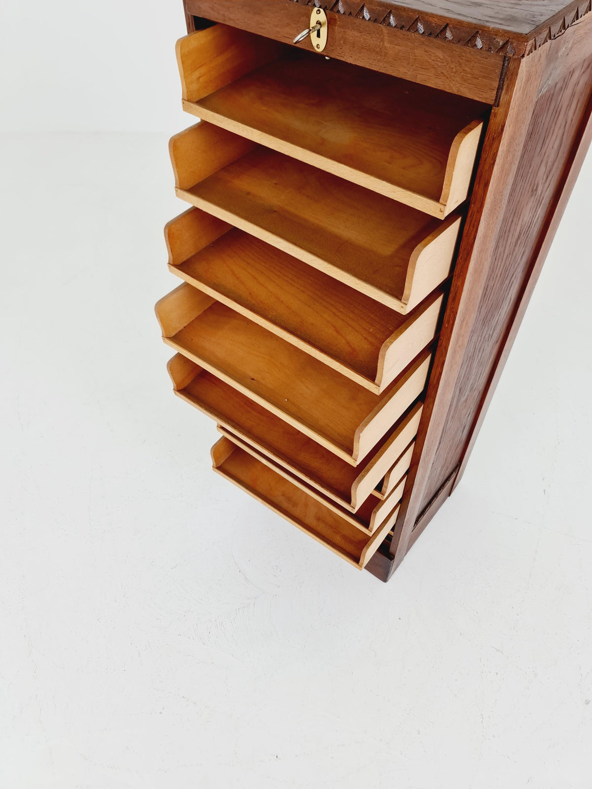 Bauhaus German roll document cabinet in walnut Wood , 1930s