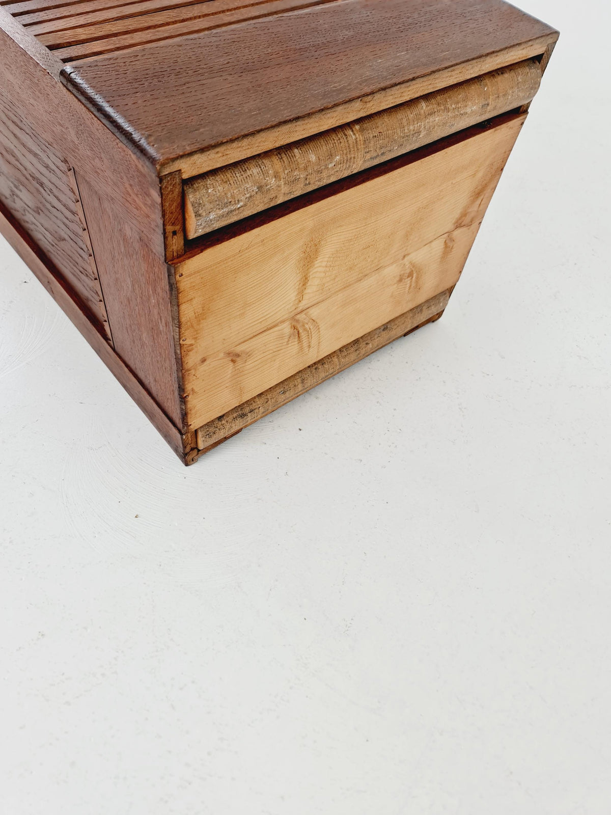 Bauhaus German roll document cabinet in walnut Wood , 1930s