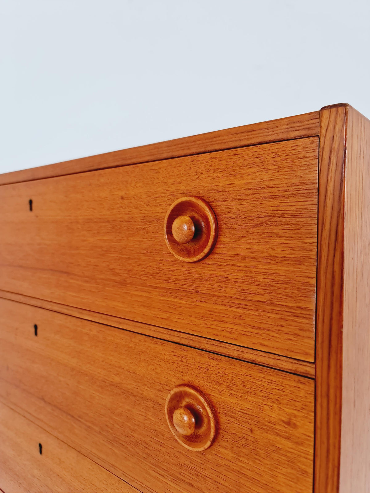 Midcentury danish design chest of drawers / drawer dresser /6 drawers cabinet By Ejsing Möbelfabrik 1960s