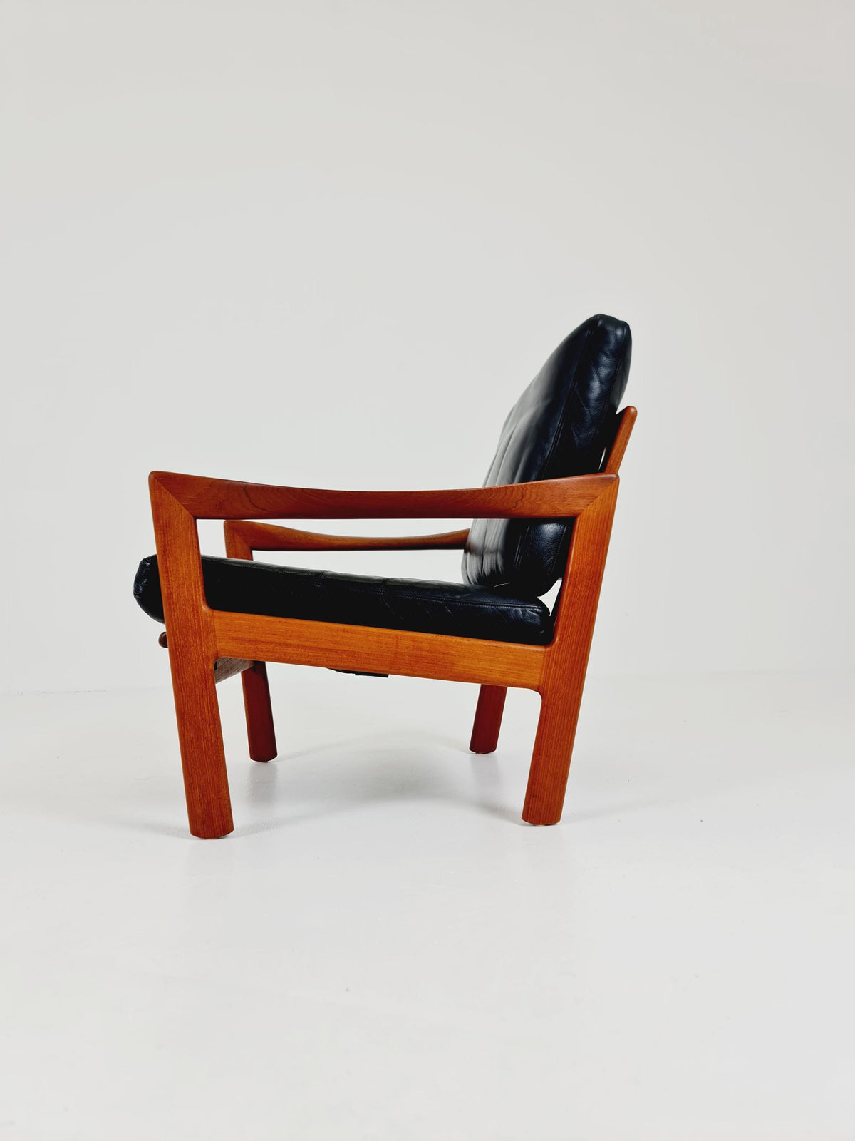 Mid century easy lounge chair by Illum Wikkeslo Eilersen in solid teak, 1960s,