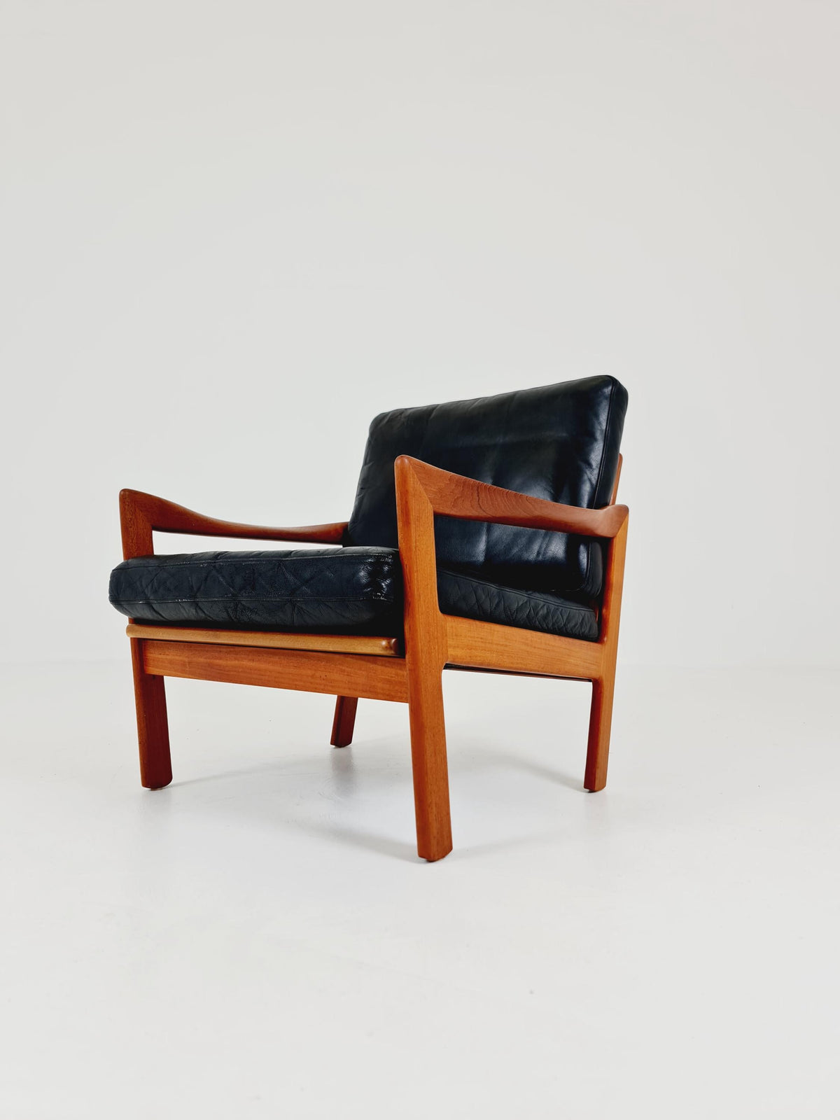 Mid century easy lounge chair by Illum Wikkeslo Eilersen in solid teak, 1960s,