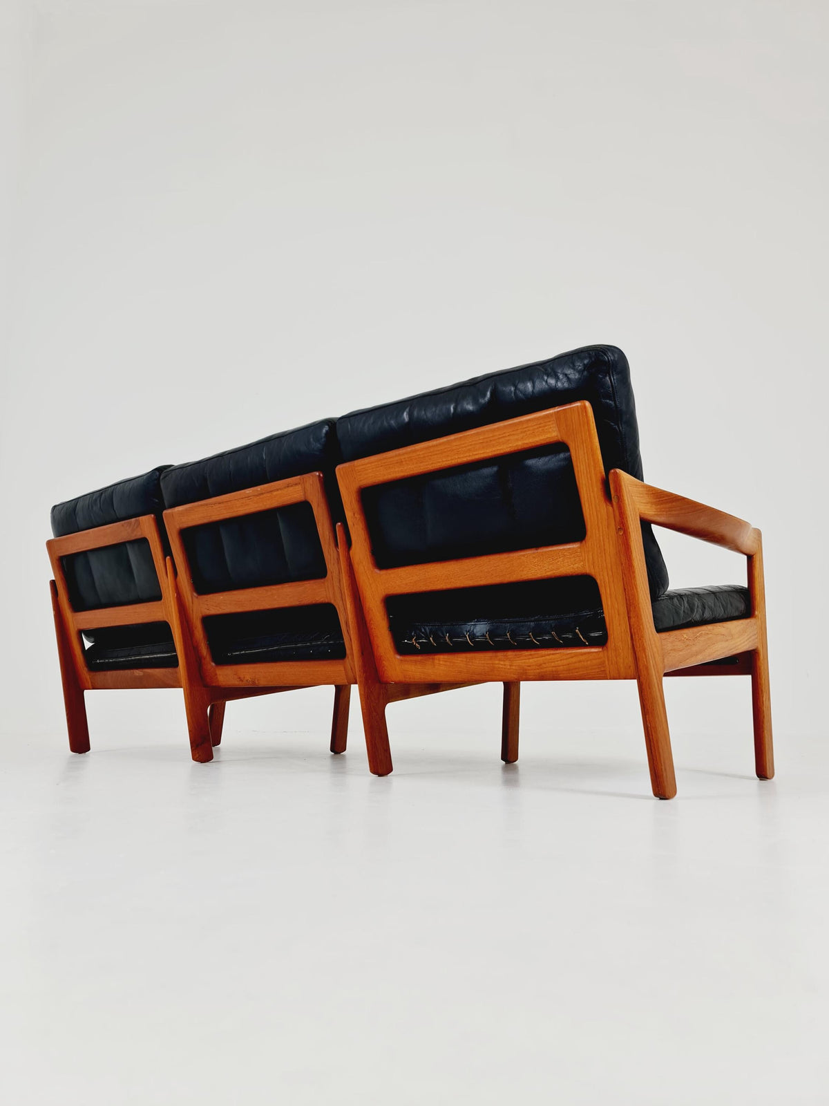 Mid century Sofa by Illum Wikkeslo Eilersen in solid teak, 1960s,