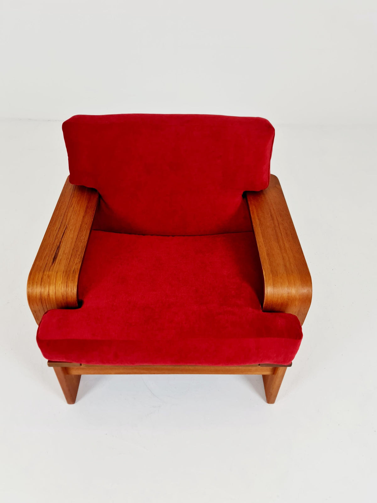 Rare Mid-Century Dansih Modern Teak lounge chair 1970s – Newly Upholstered