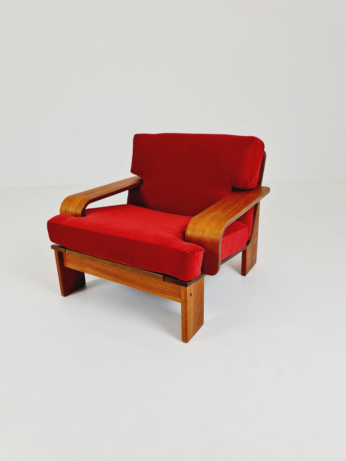 Rare Mid-Century Dansih Modern Teak lounge chair 1970s – Newly Upholstered