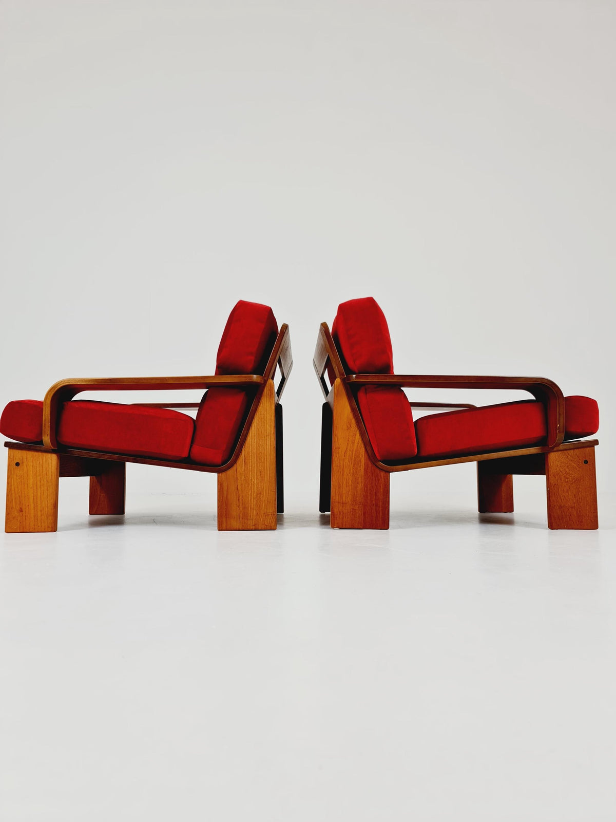Rare Mid-Century Dansih Modern Teak lounge chairs 1970s – Newly Upholstered Set of 2