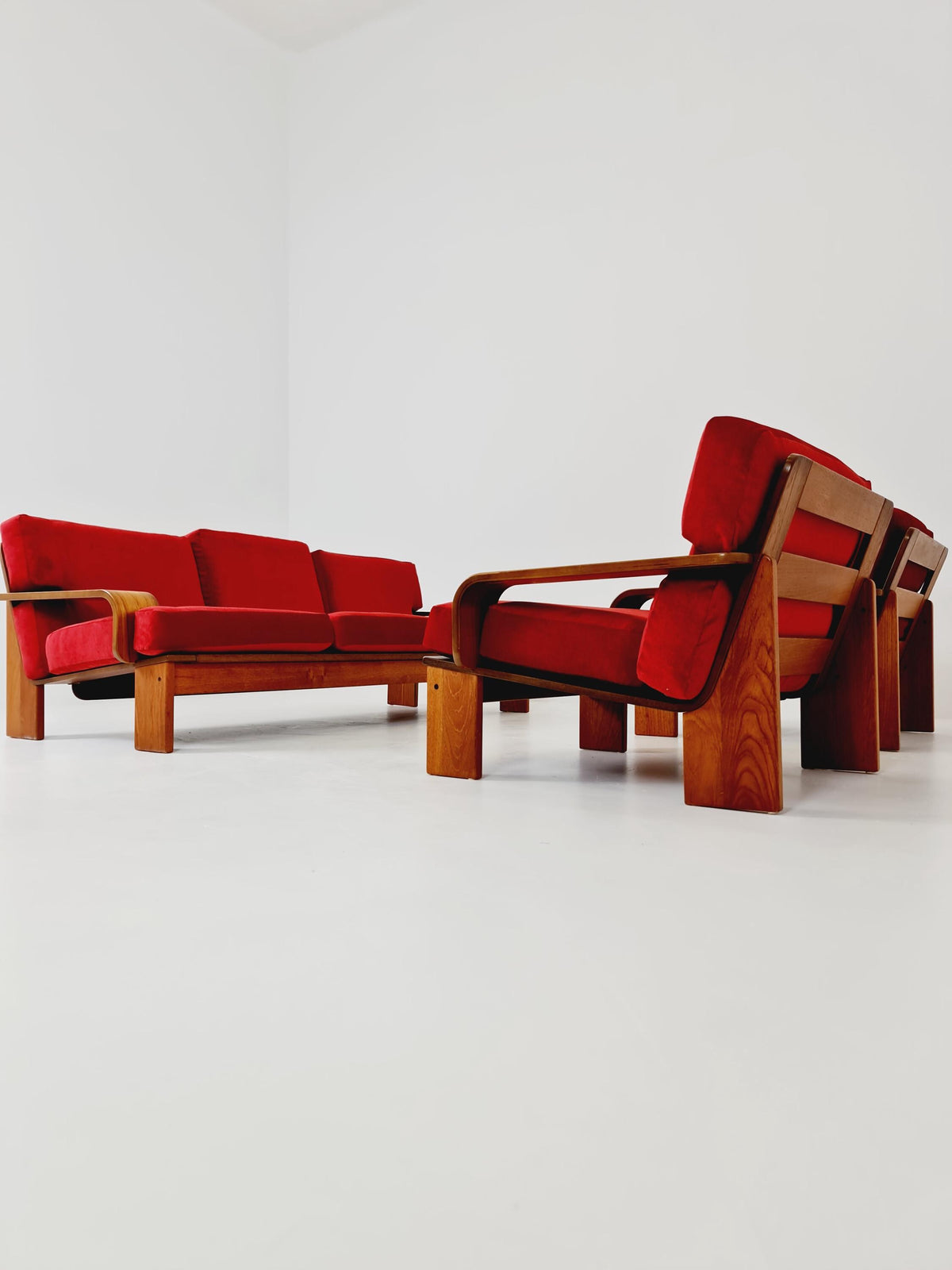 Rare Mid-Century Dansih Modern Teak Set of sofa and 2 lounge chairs 1970s – Newly Upholstered