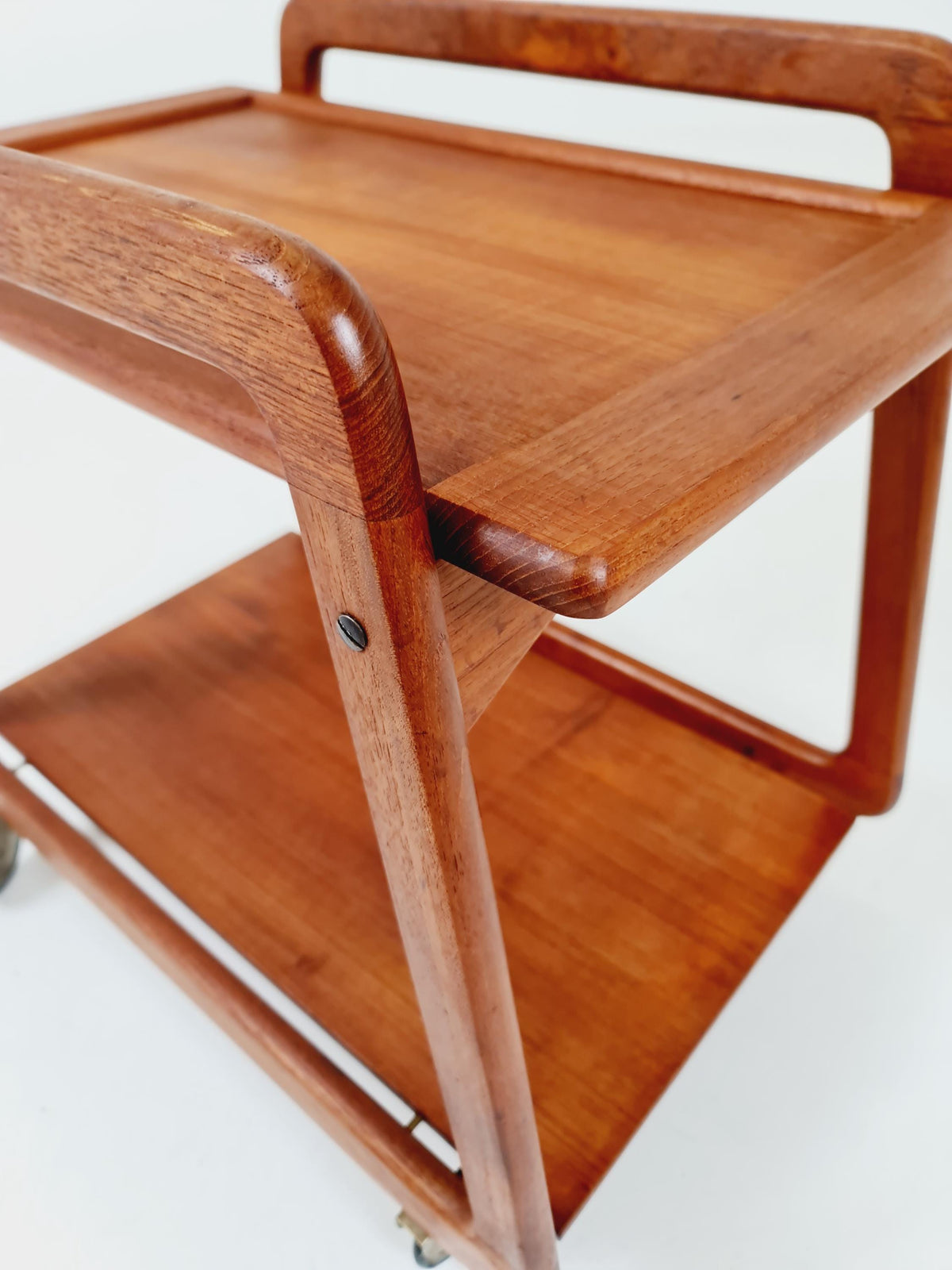 Vintage mid century danish trolley in solid teak/ bar cart By SIKA Mobler , 1960s