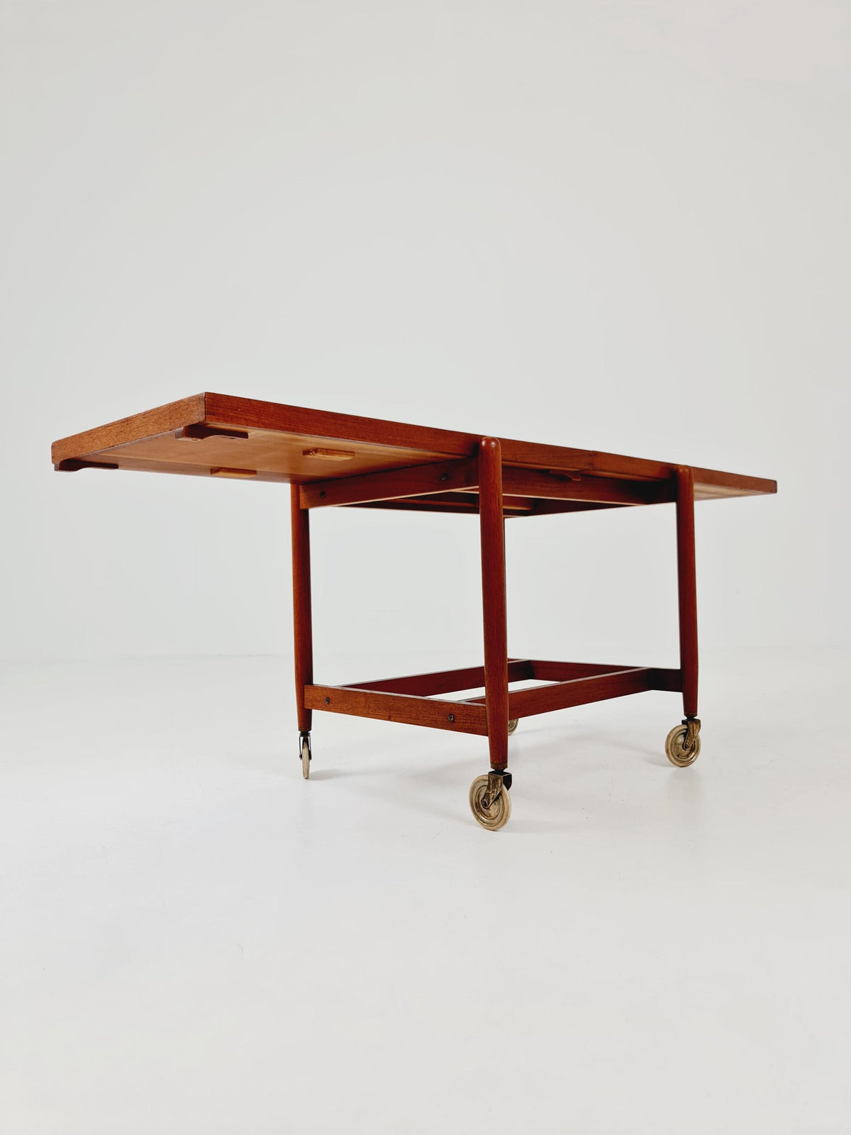 Vintage mid century danish trolley in solid Teak / bar cart By Poul Hundevad , 1960s