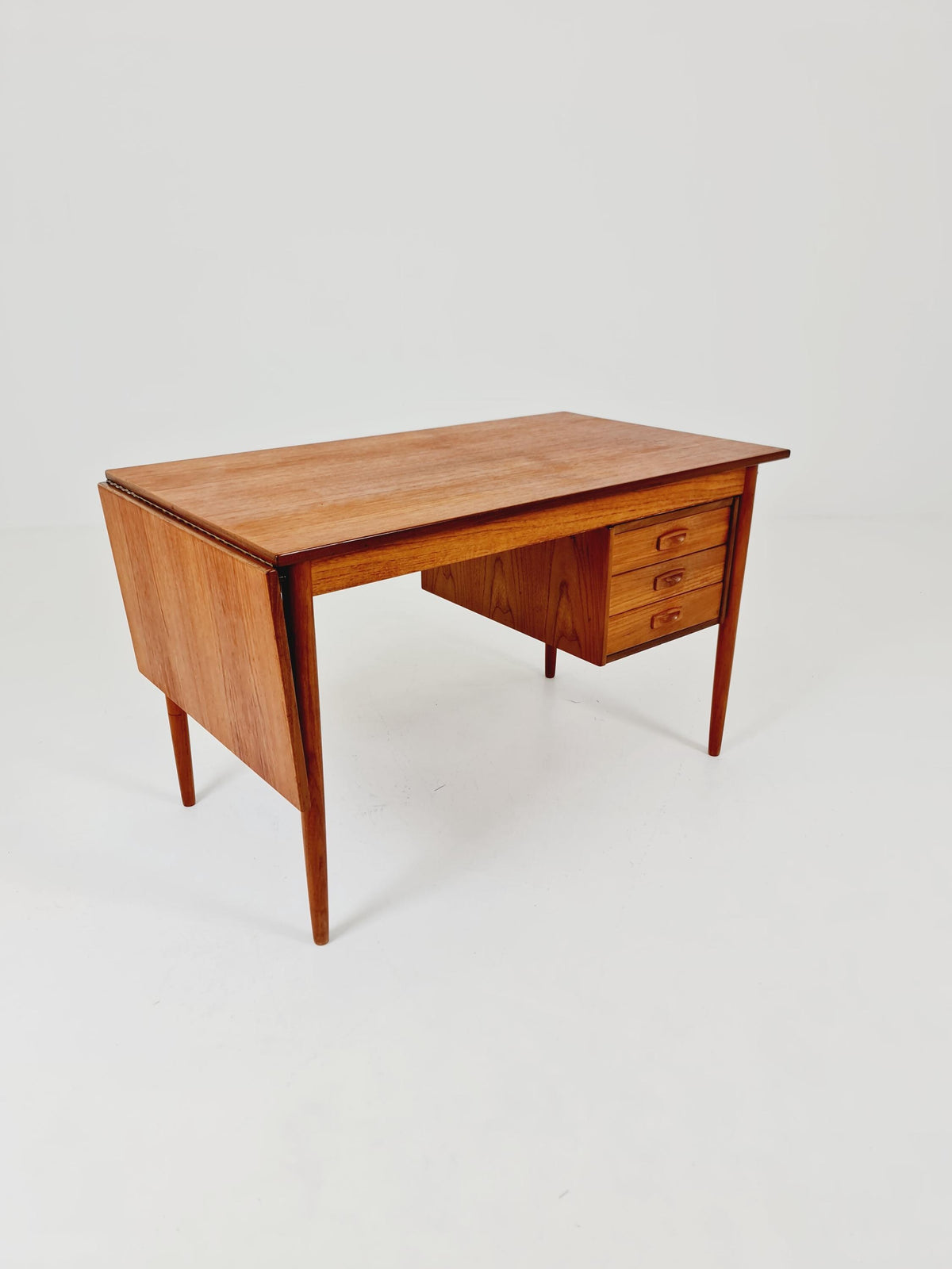 Mid century Danish leaf Drop teak desk By Arne Vodder For H.Sigh & Son , 1960s