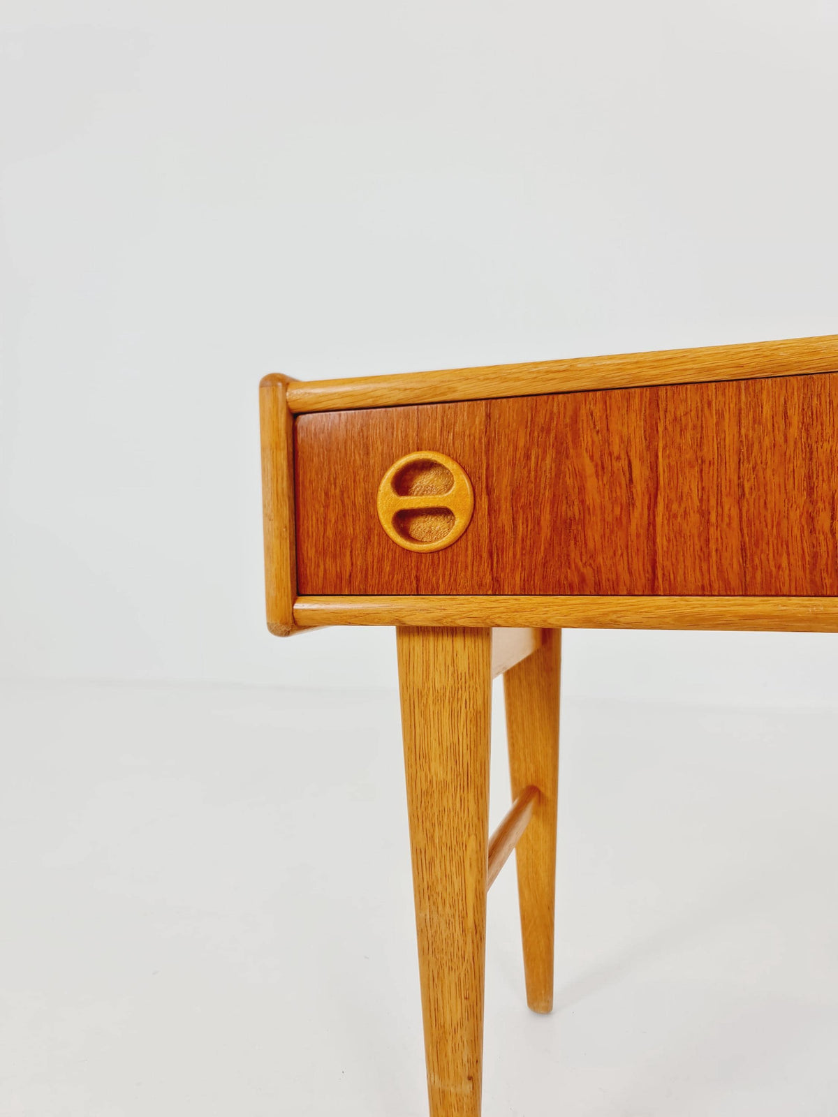 Midcentury Carlström & Co Teak Vintage Side table/ Bedside table/ Night stand straight from the sixties
