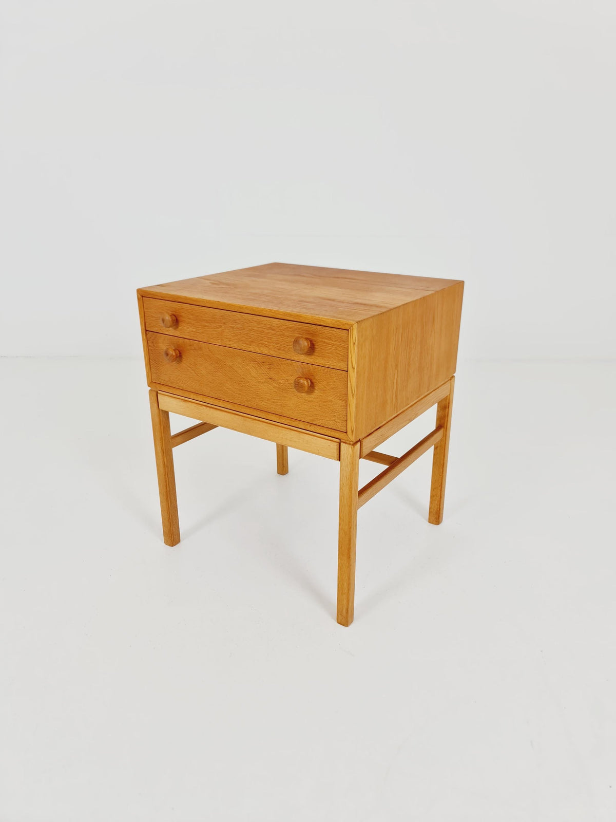 Rare Swedish MidCentury Oak nightstand / bedside table, Designed By Engström Myrstraad Model Casino 1960s