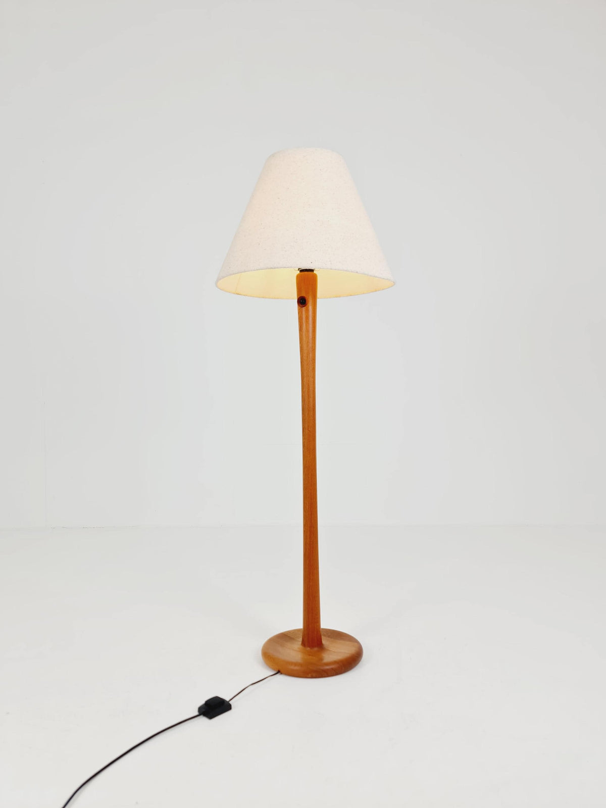 Rare big Midcentury Danish floor lamp by Dyrlund solid teak, 1960s