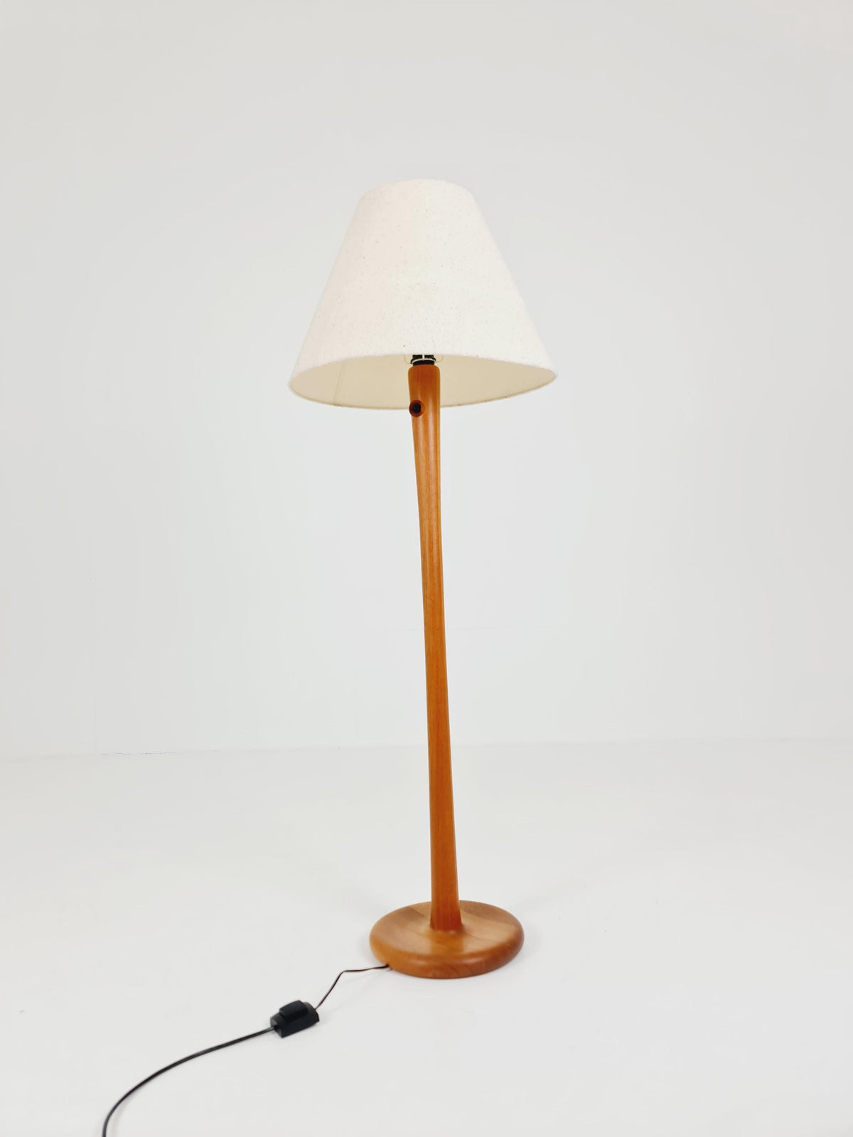 Rare big Midcentury Danish floor lamp by Dyrlund solid teak, 1960s