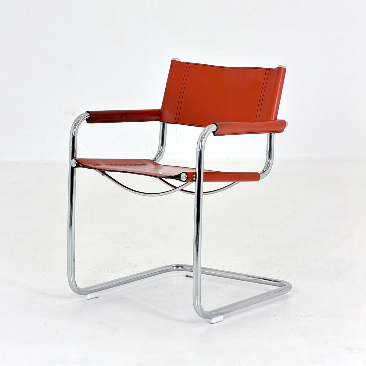 set of 4 Mid century Bauhaus Leather b34 armchairs by Mart Stam & Marcel Breuer for Fasem, Italy 1985