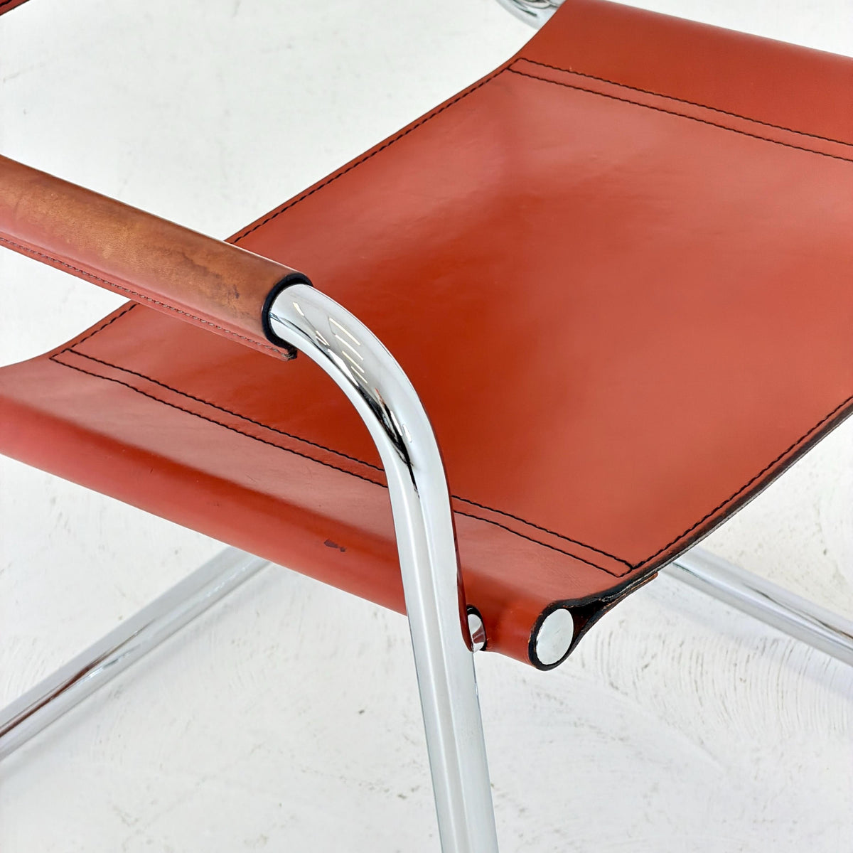 set of 4 Mid century Bauhaus Leather b34 armchairs by Mart Stam & Marcel Breuer for Fasem, Italy 1985