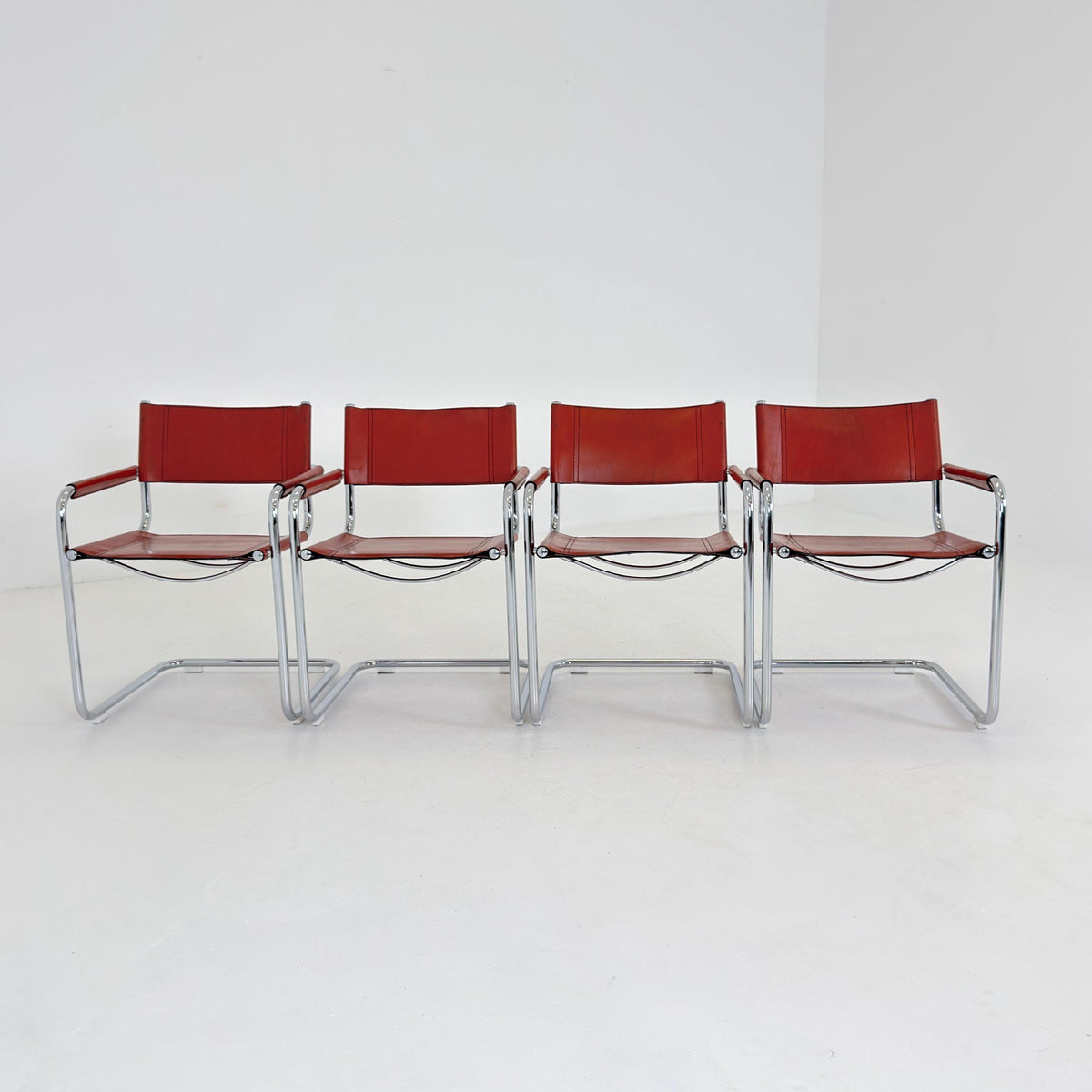 set of 4 Mid century Bauhaus Leather b34 armchairs by Mart Stam & Marcel Breuer for Fasem, Italy 1985