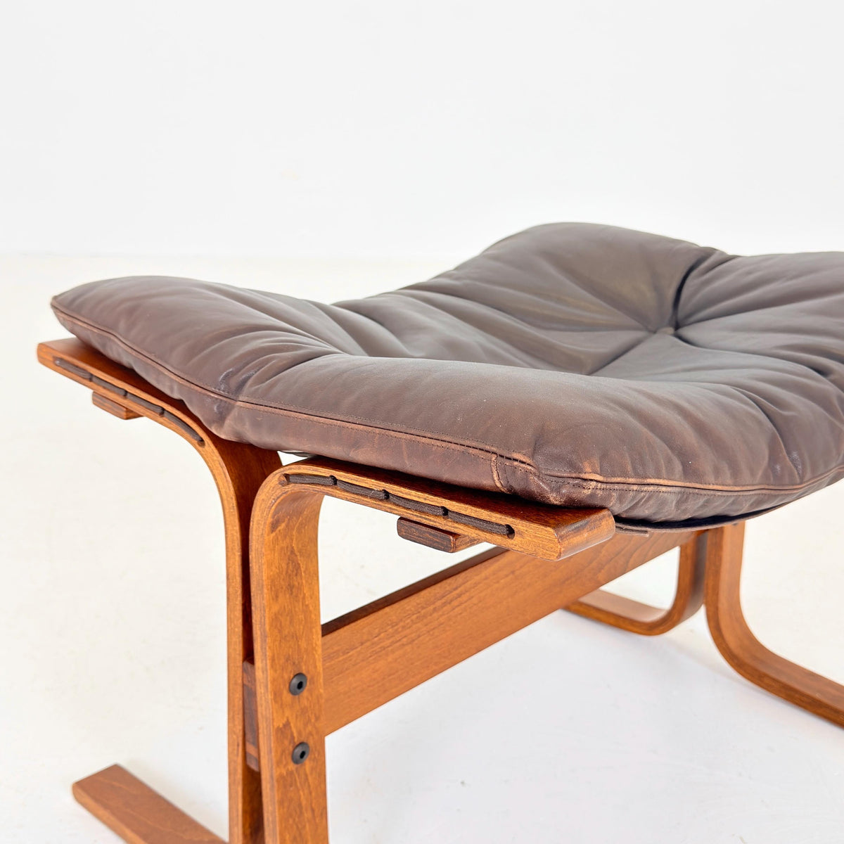 Mid century lounge “Siesta” ottoman by Ingmar Relling, Westnofa Furniture, Norway 1980s