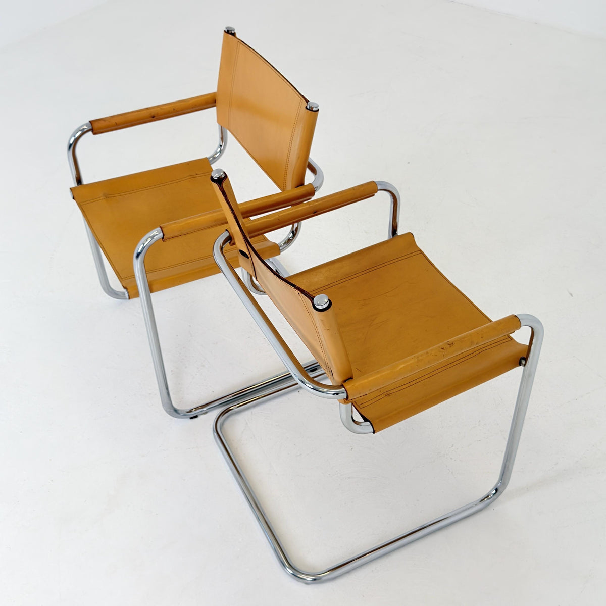 set of 2 Mid century Bauhaus Leather b34 armchairs by Mart Stam & Marcel Breuer for Fasem, Italy 1985